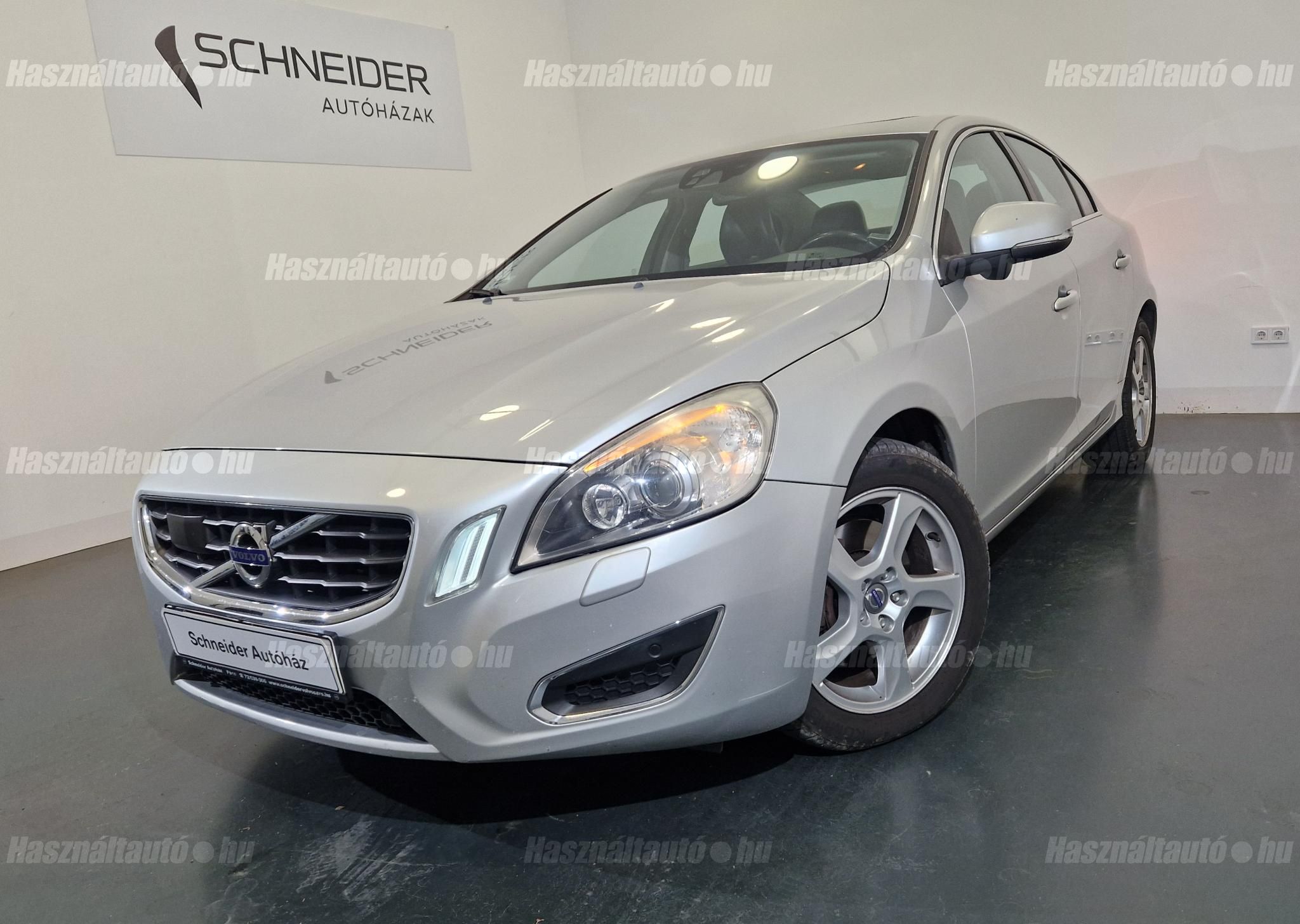 VOLVO S60 2011/5 - 1