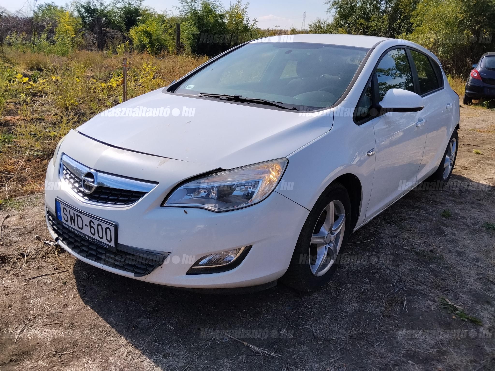 OPEL ASTRA J 2010/11 - 1