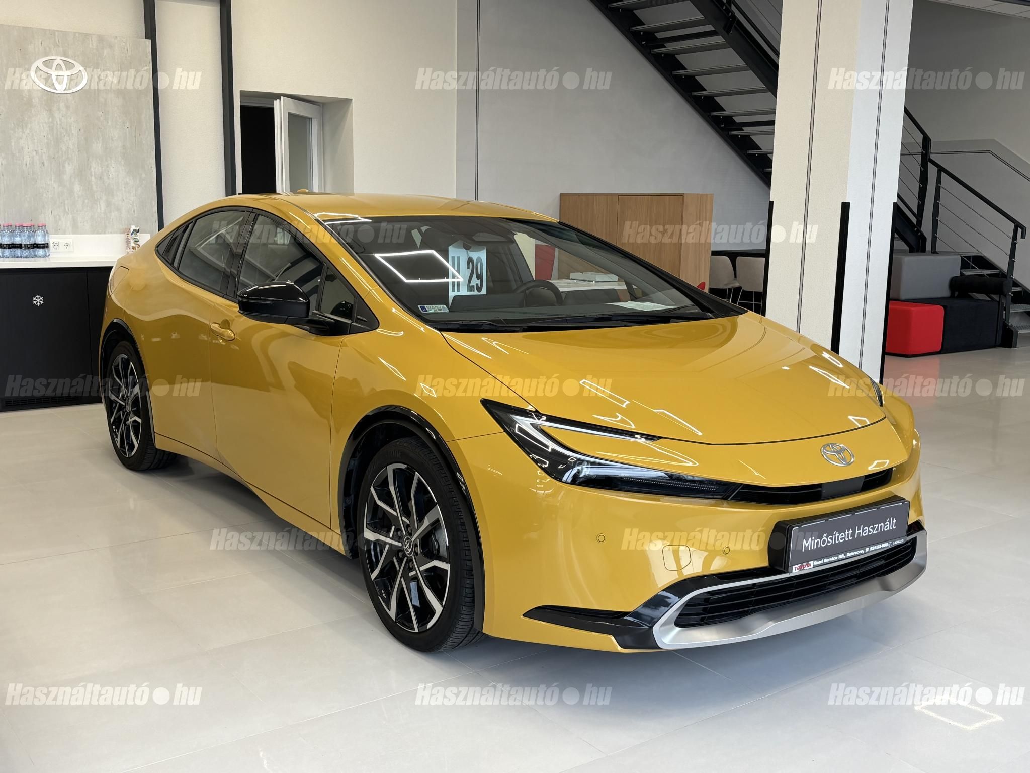 TOYOTA PRIUS 2023/10 - 1