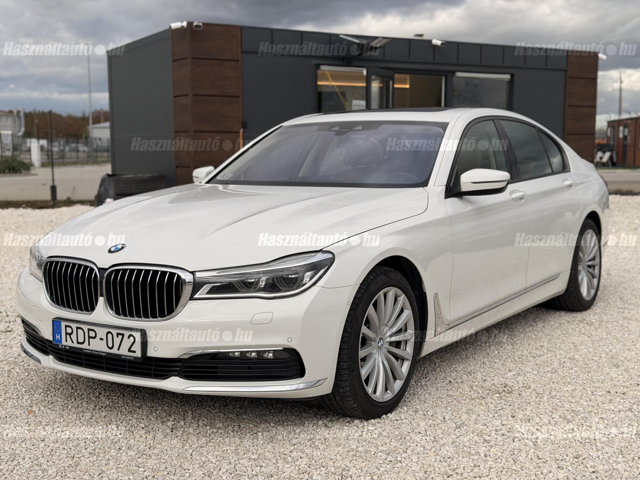 BMW 750 2017/12 - 1