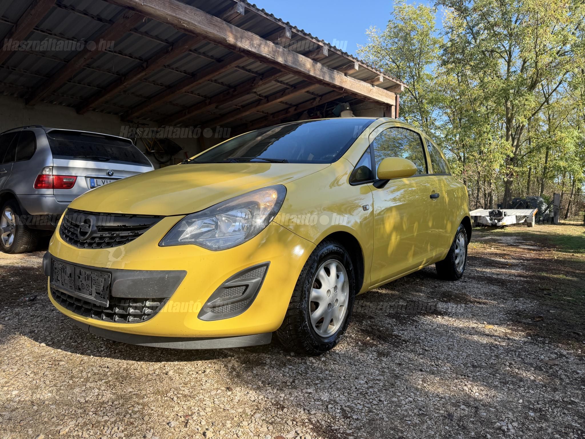 OPEL CORSA D 2014/8 - 1