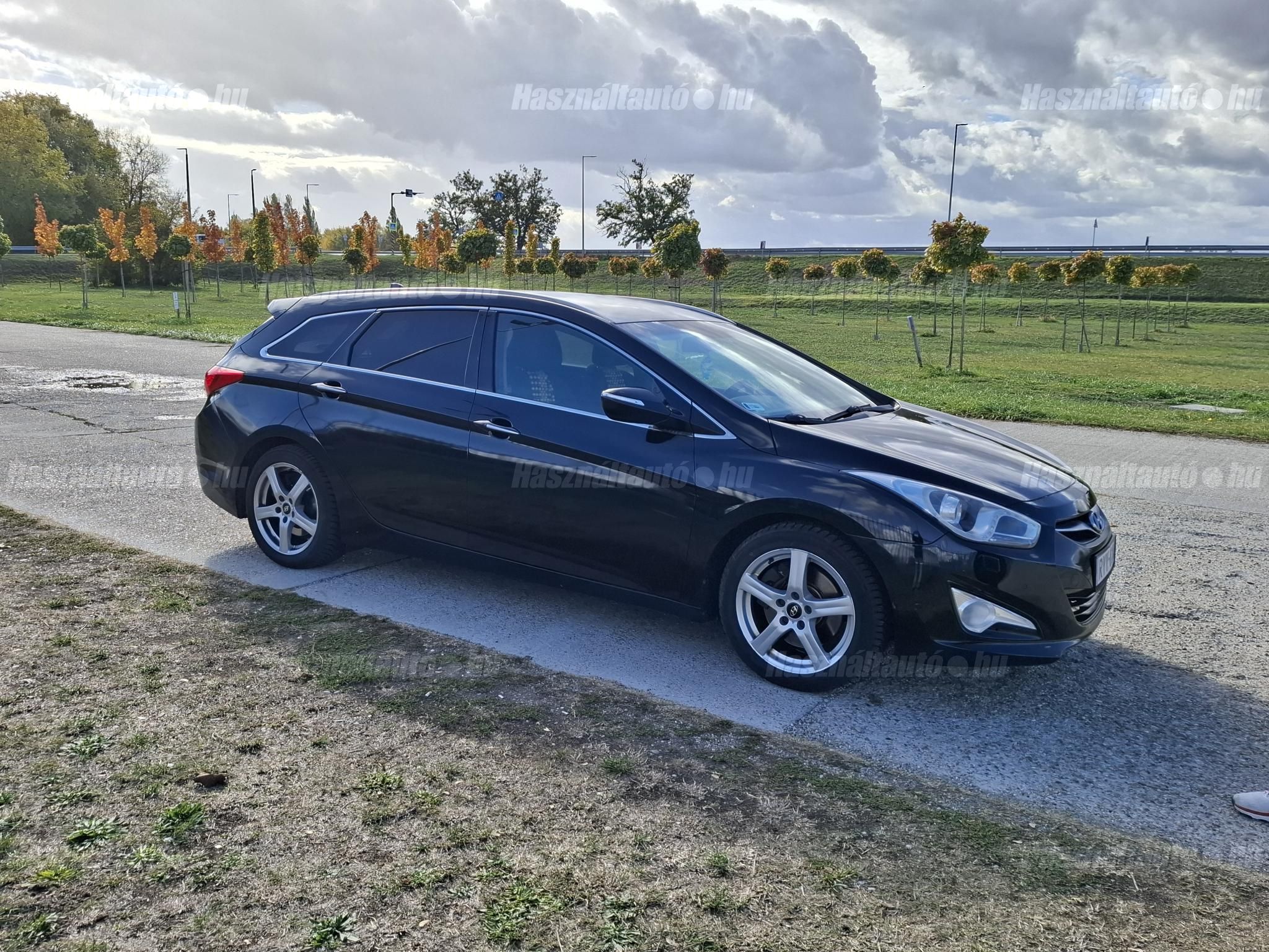 HYUNDAI I40 2012/2 - 1