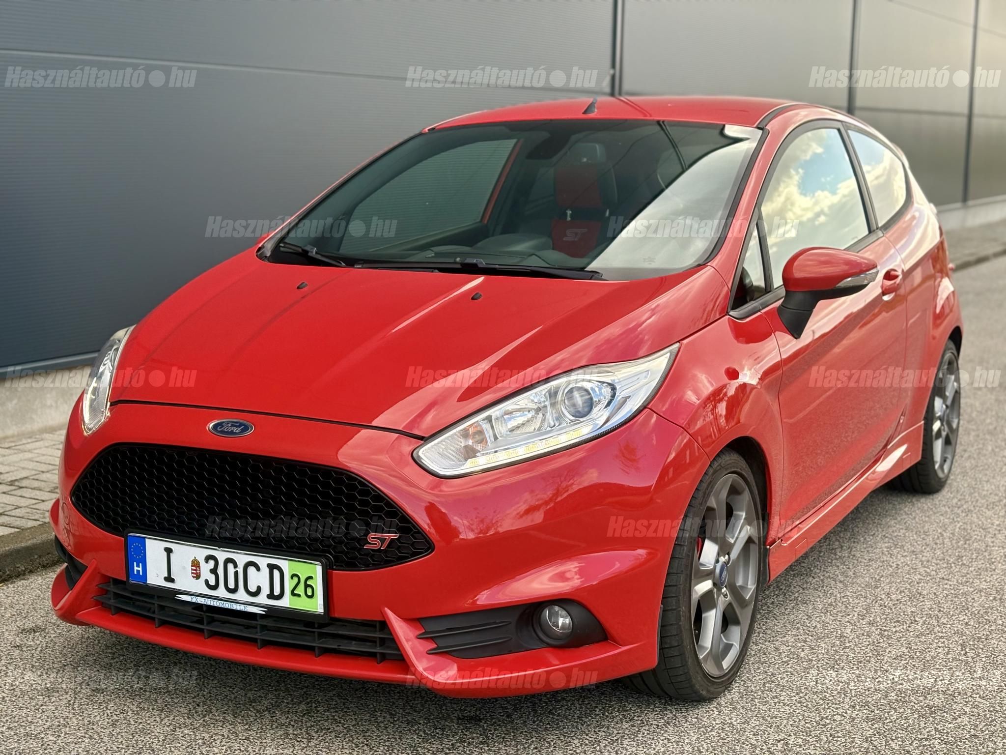 FORD FIESTA 2015/1 - 1