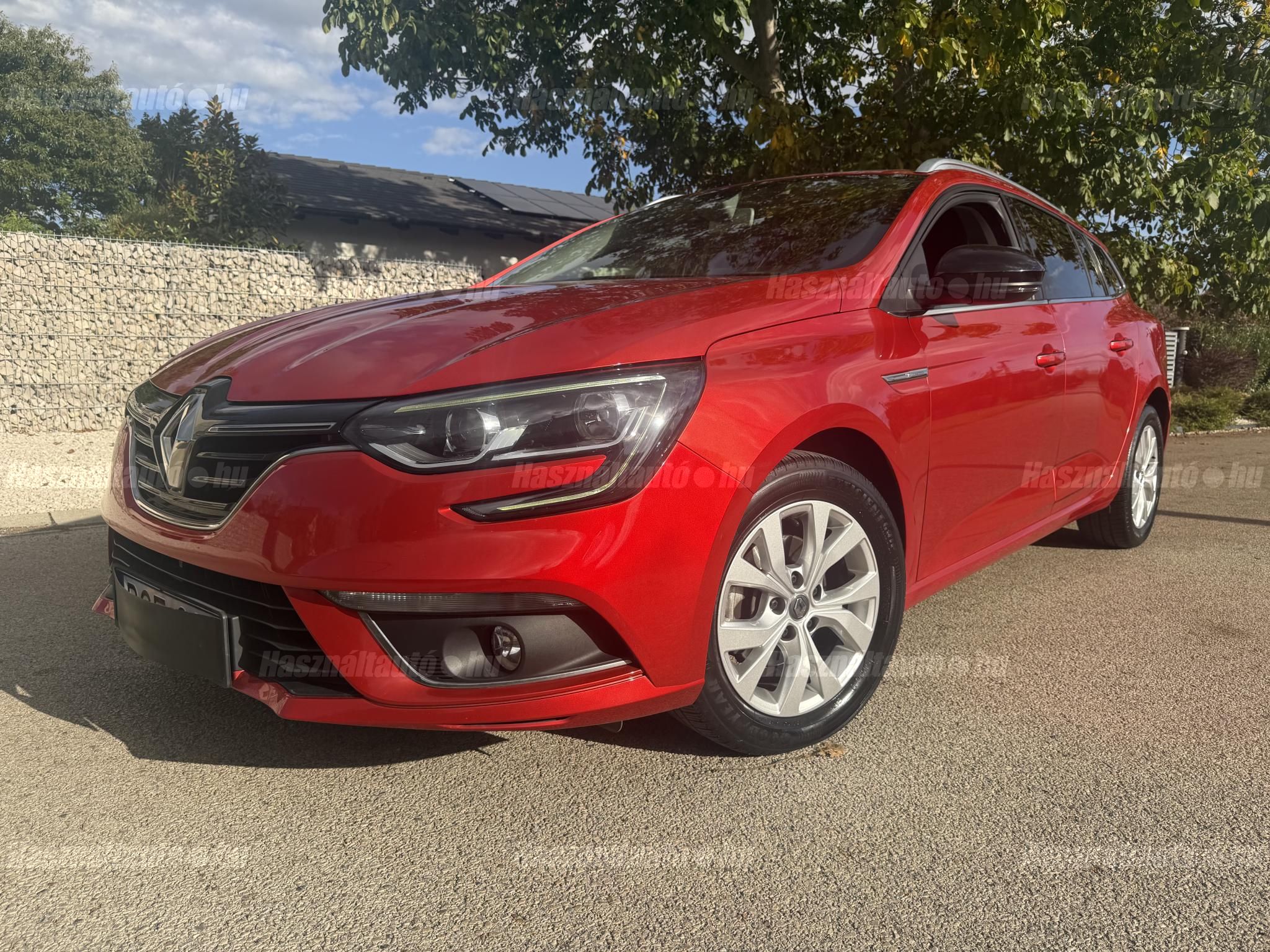 RENAULT MEGANE 2019/7 - 1