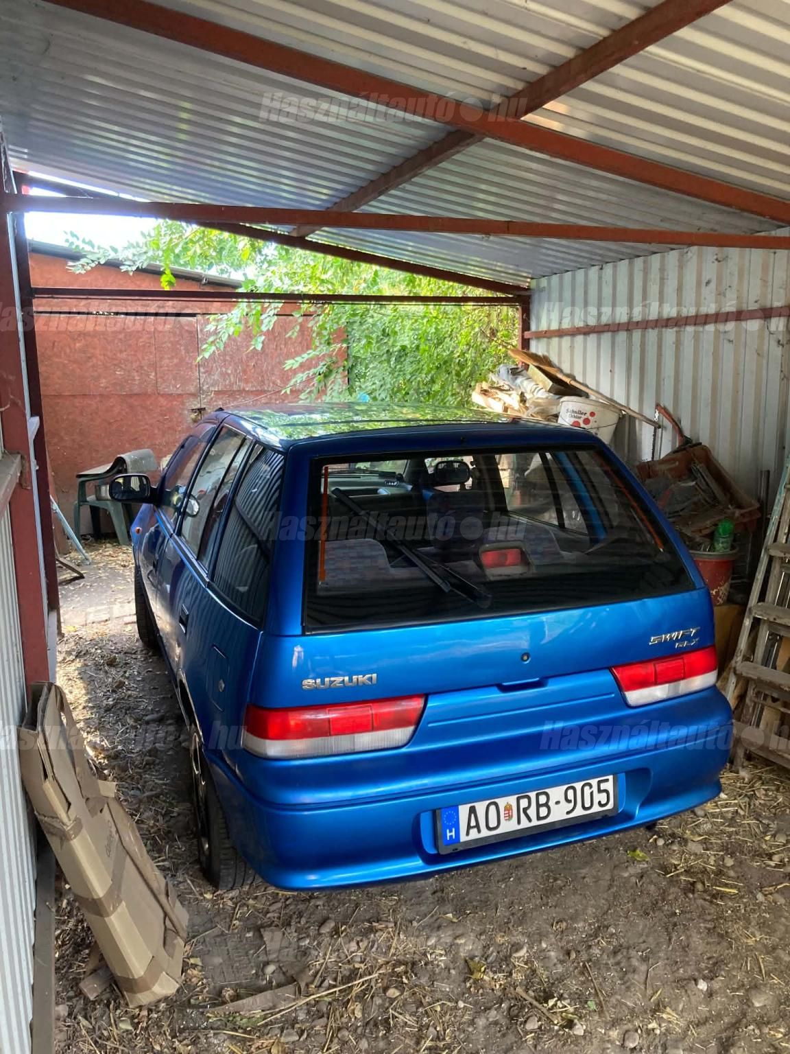 SUZUKI SWIFT 2000/9 - 1