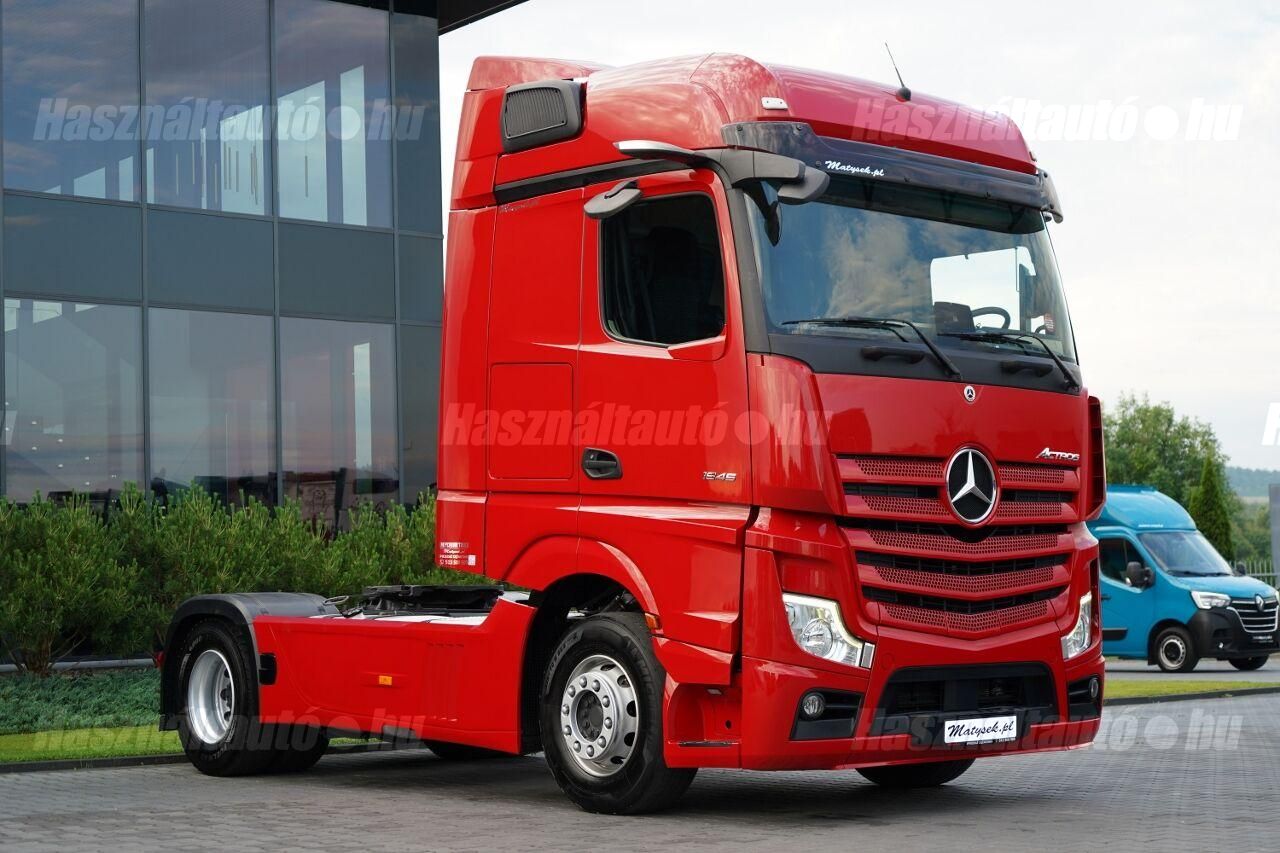 MERCEDES-BENZ 2021/1 - 1