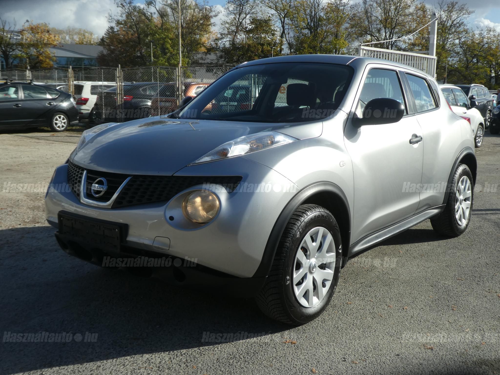 NISSAN JUKE 2012/3 - 1