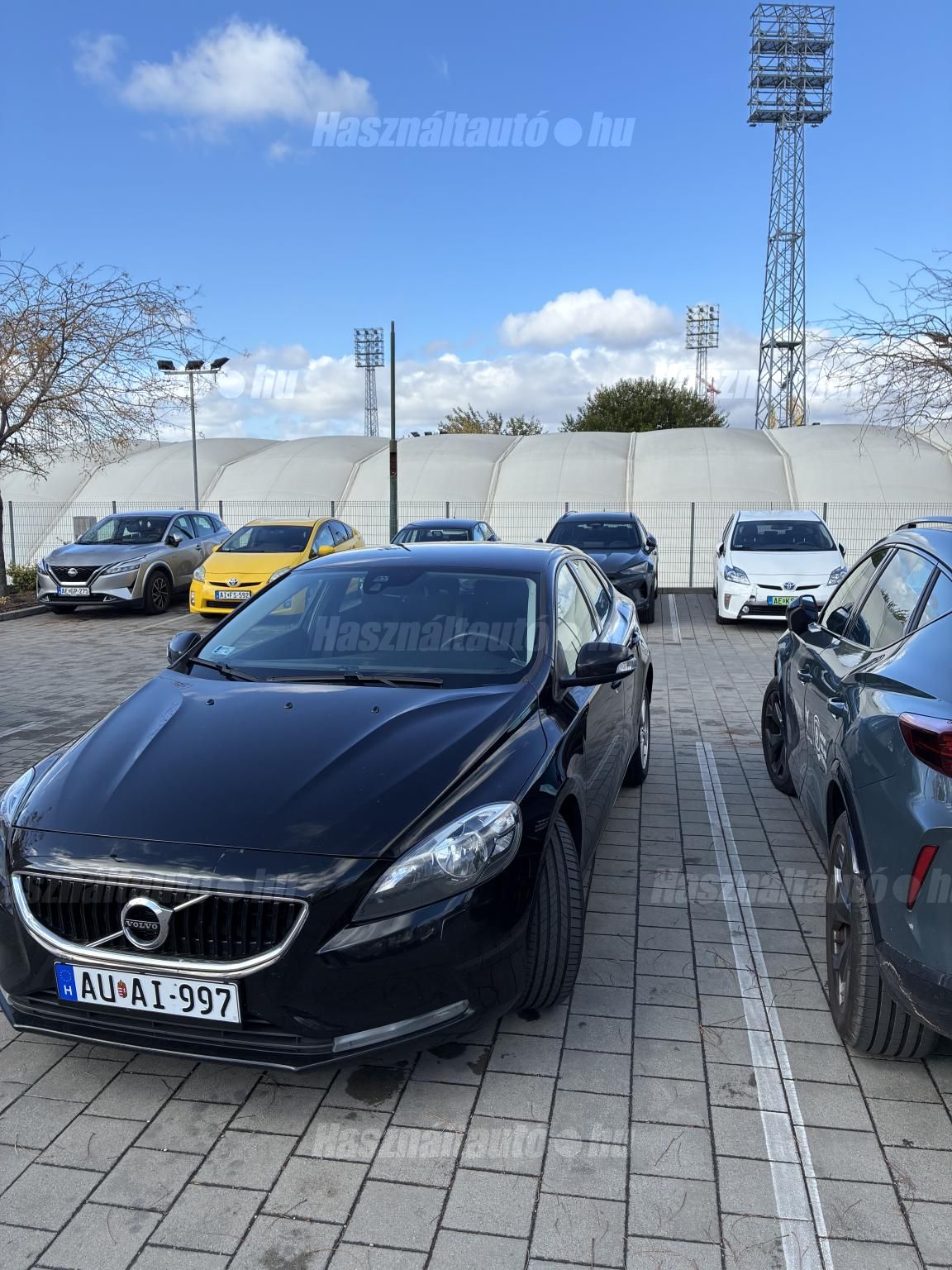 VOLVO V40 2017/12 - 1