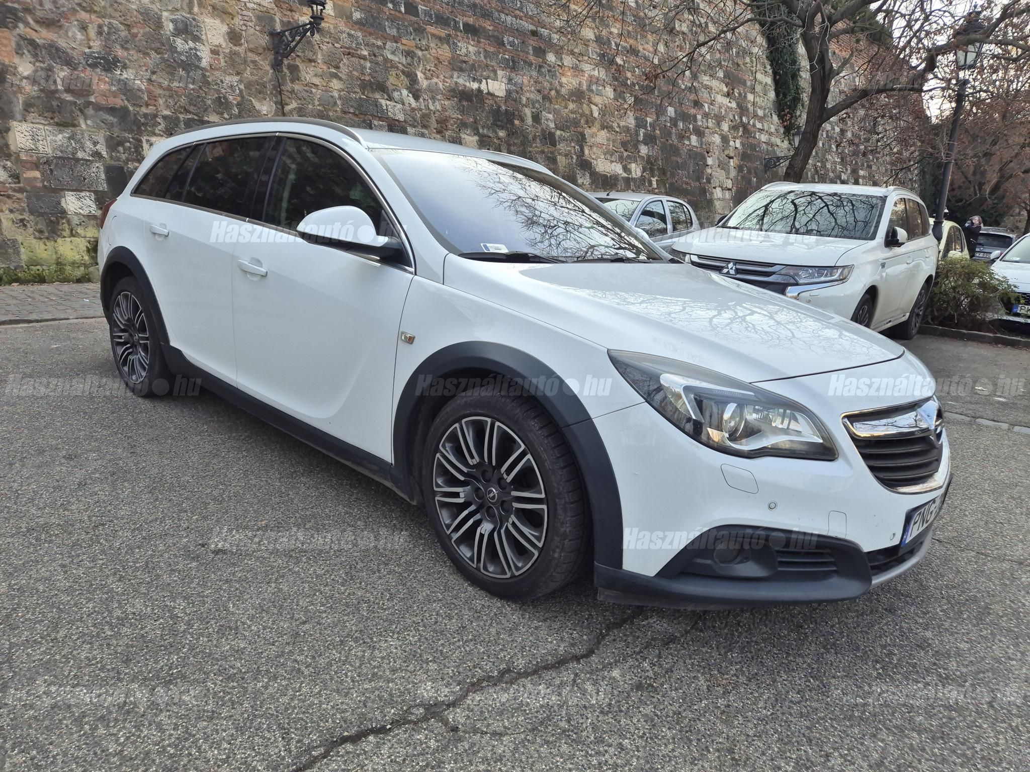 OPEL INSIGNIA 2014/7 - 1