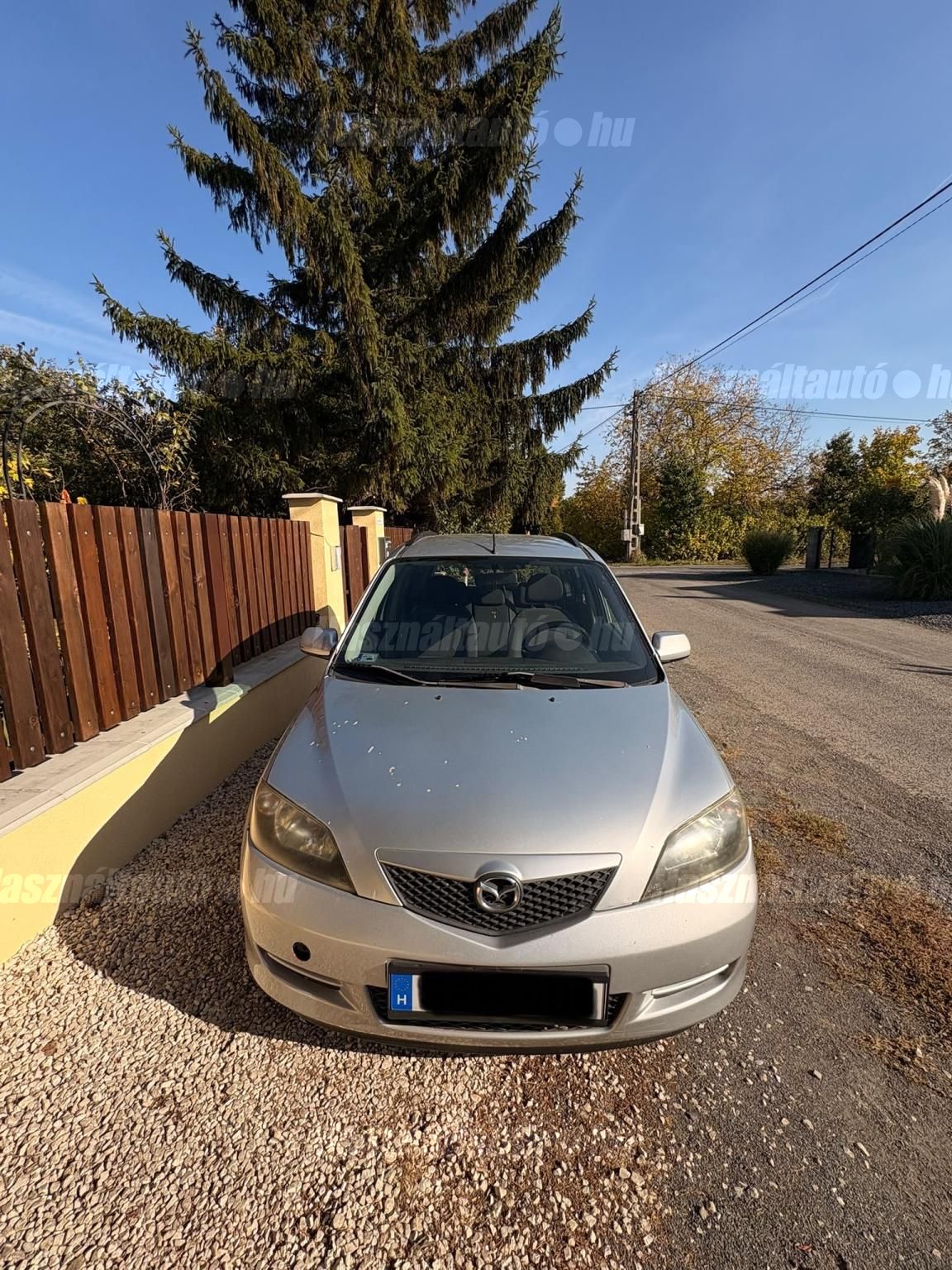 MAZDA 2 2004/5 - 1