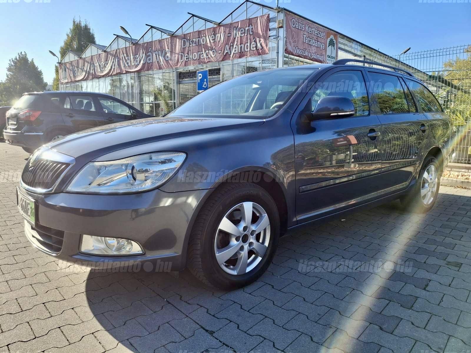 SKODA OCTAVIA 2009/12 - 1