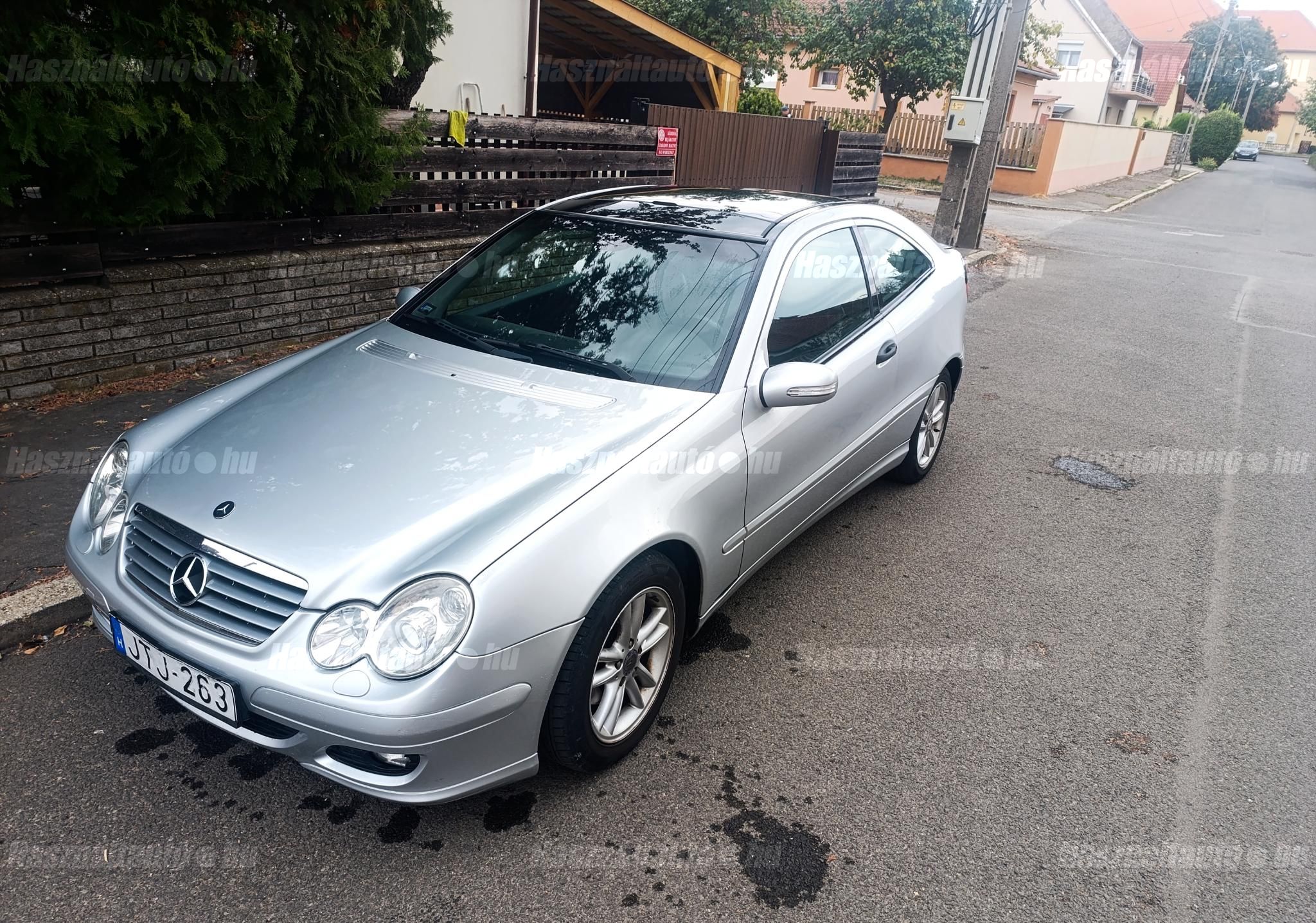 MERCEDES-BENZ C-OSZTÁLY 2004/12 - 1