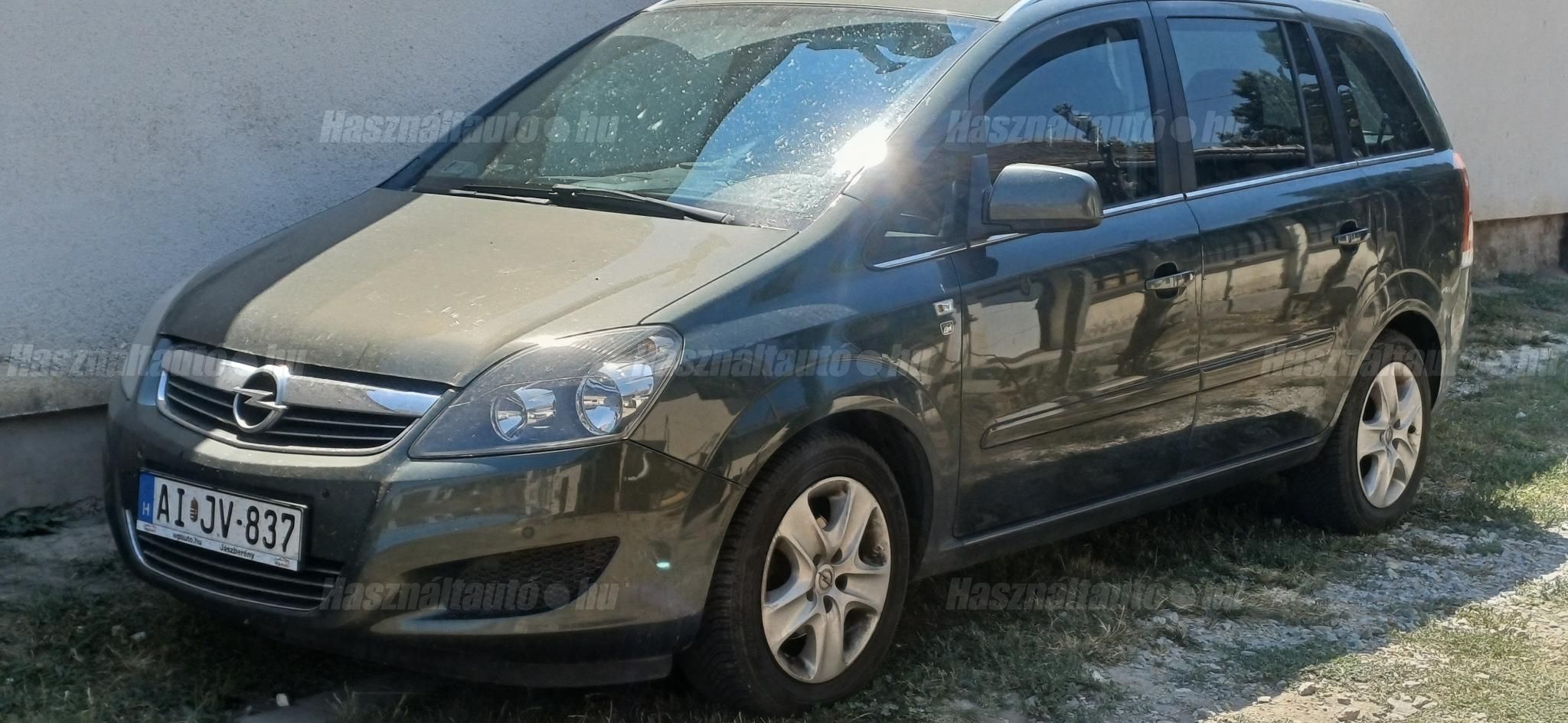 OPEL ZAFIRA B 2010/7 - 1