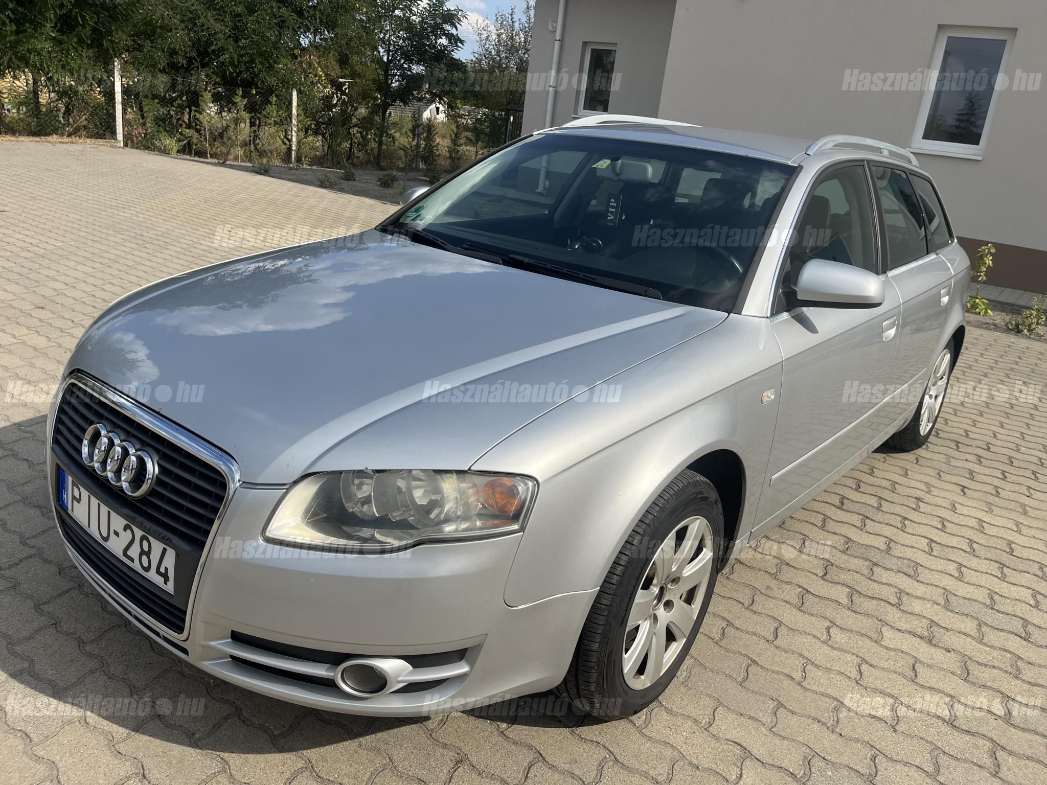 AUDI A4 2006/6 - 1