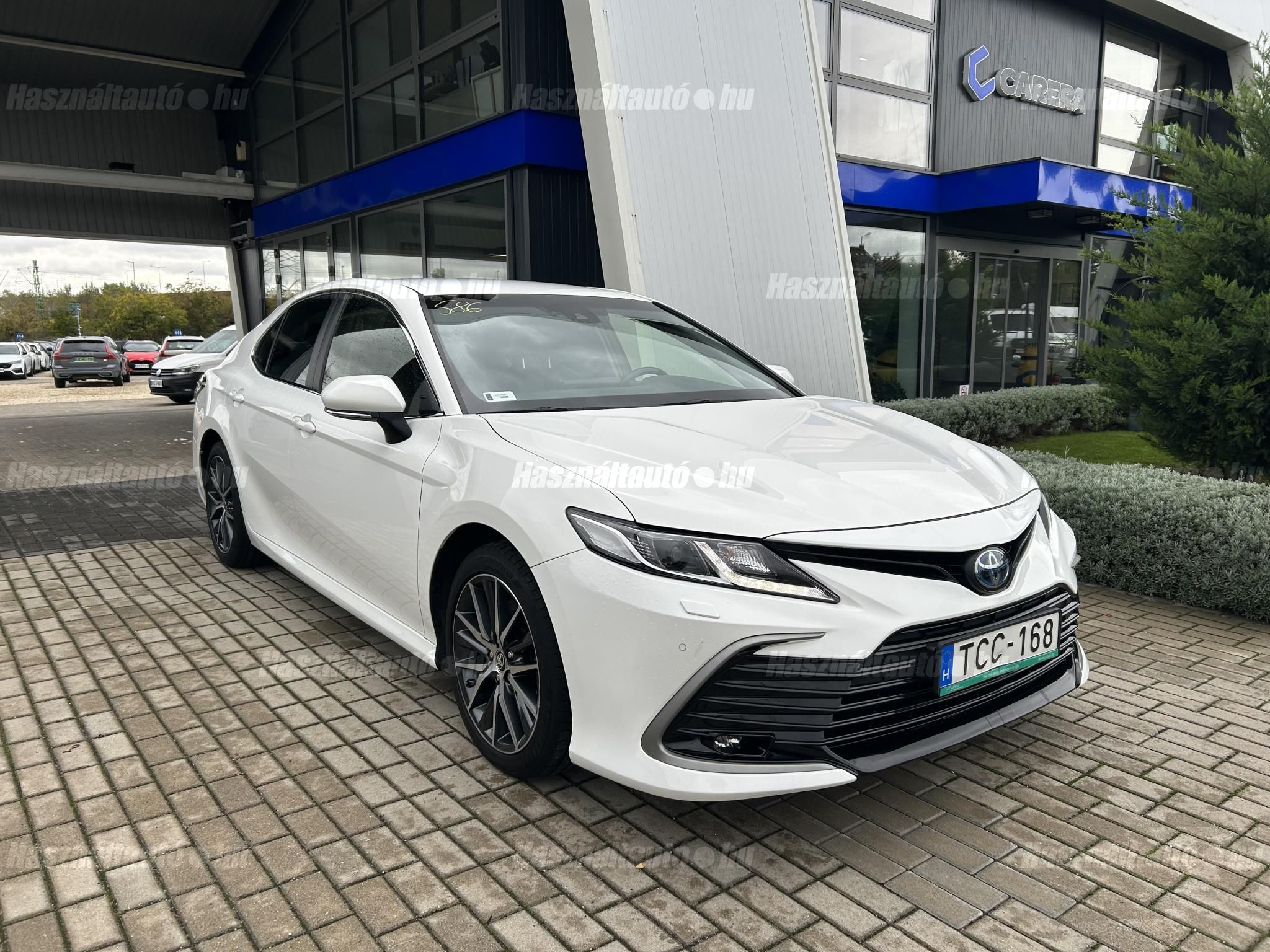 TOYOTA CAMRY 2022/2 - 1