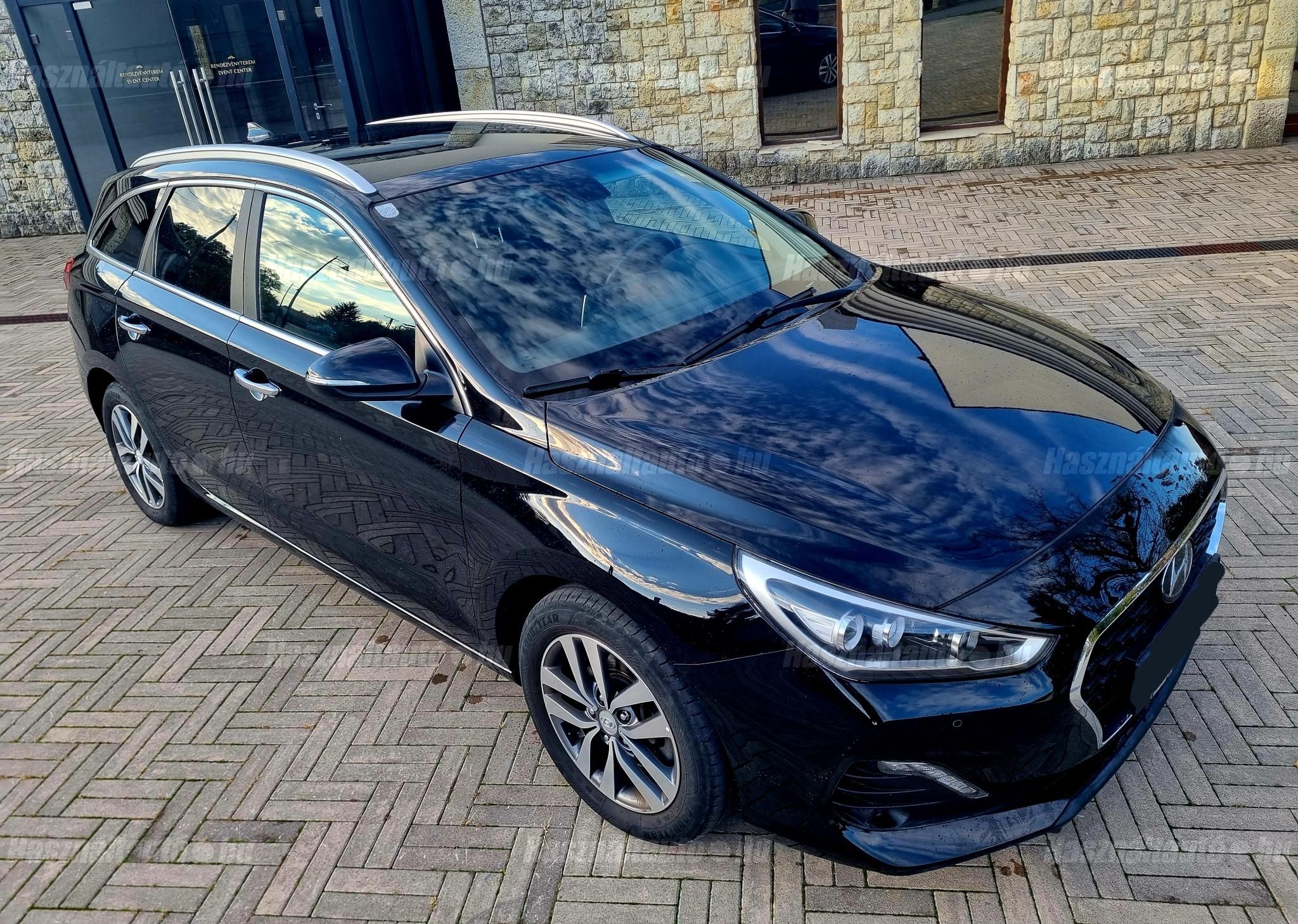 HYUNDAI I30 2018/12 - 1