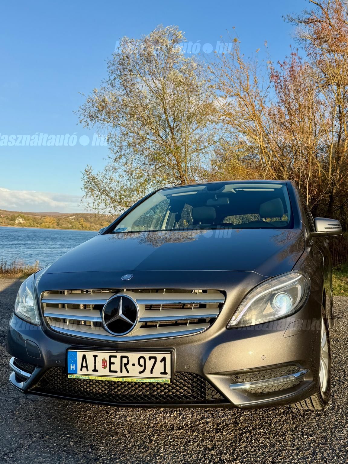 MERCEDES-BENZ B 180 2014/10 - 1