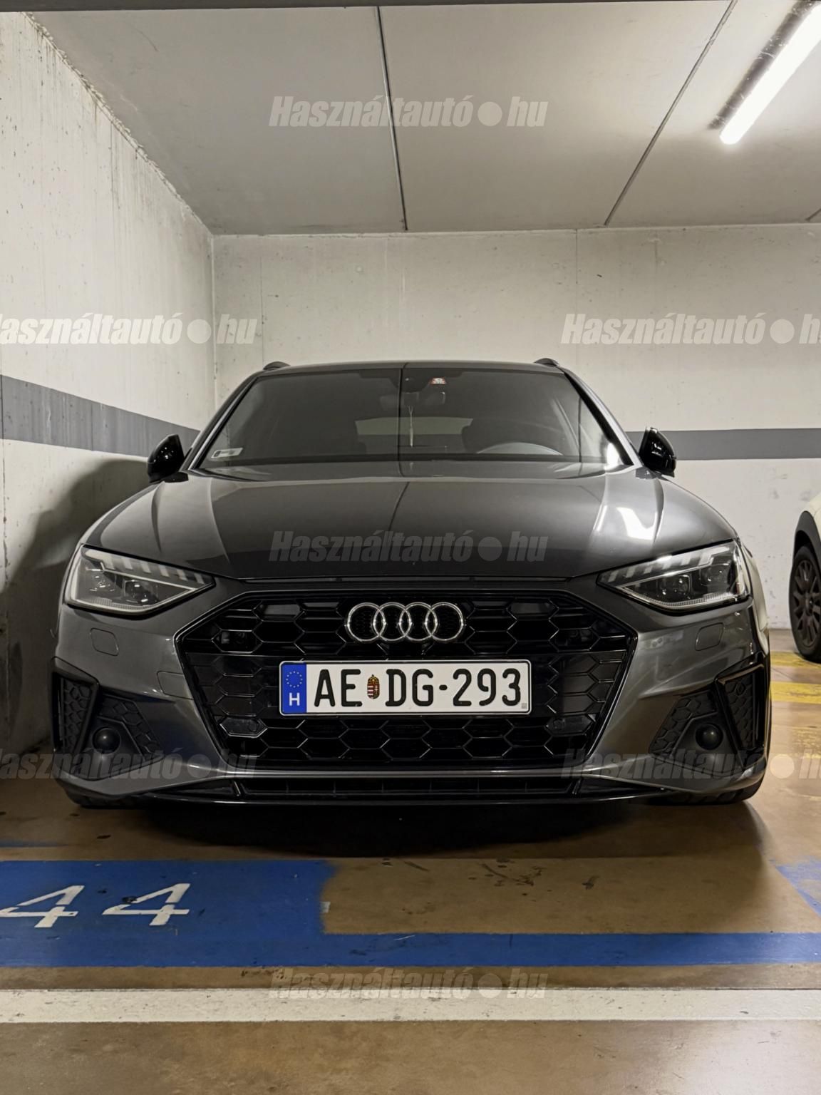 AUDI A4 2019/12 - 1