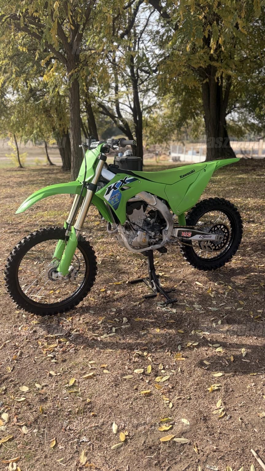 KAWASAKI KX 250 F 2026/1 - 1