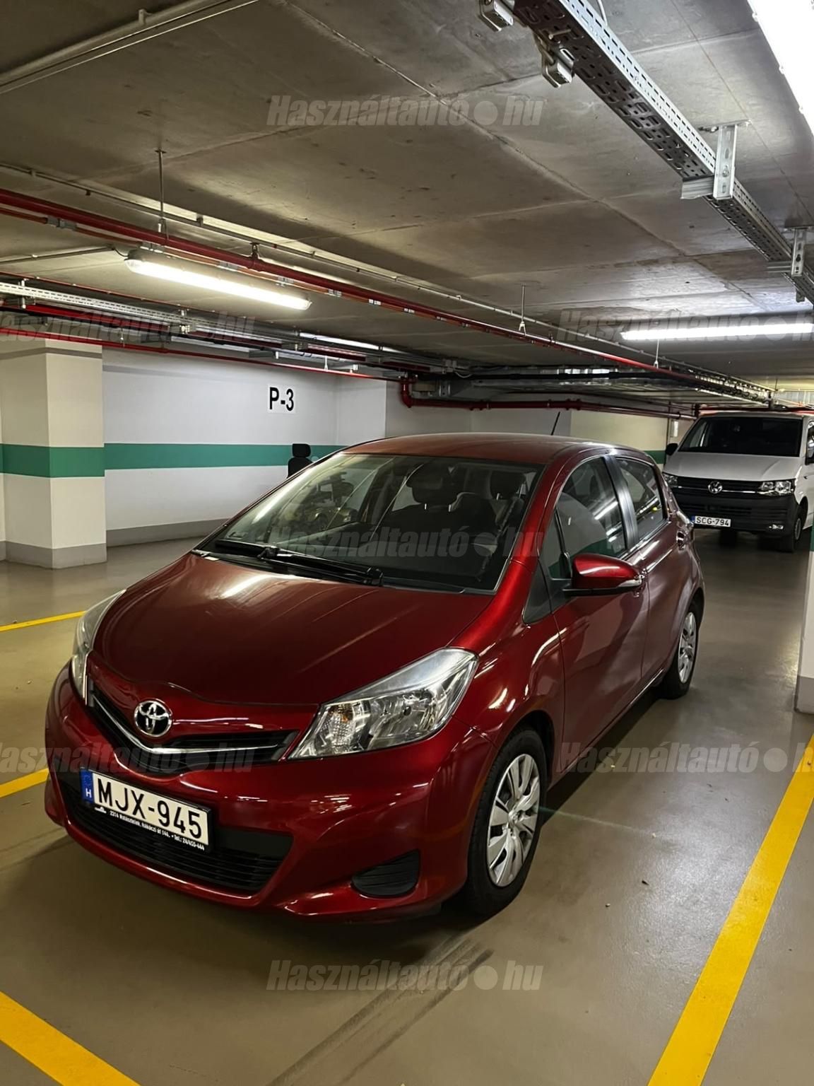 TOYOTA YARIS 2013/6 - 1