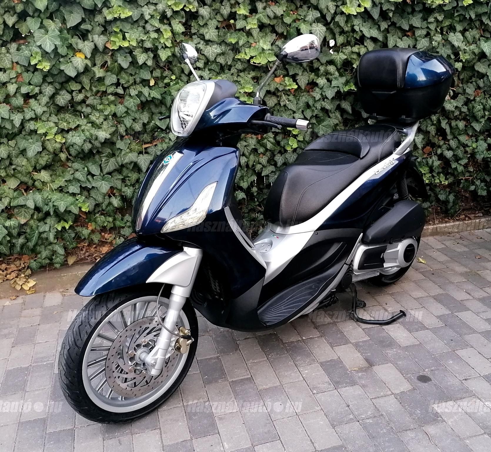 PIAGGIO BEVERLY 300 2011/9 - 1