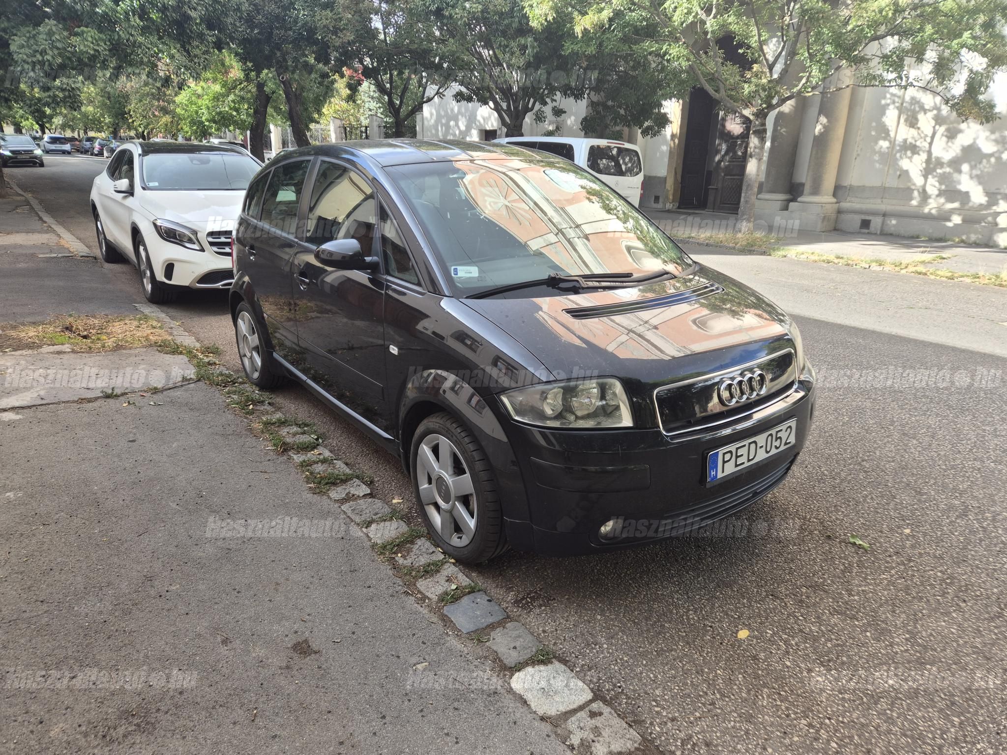 AUDI A2 2004/4 - 1