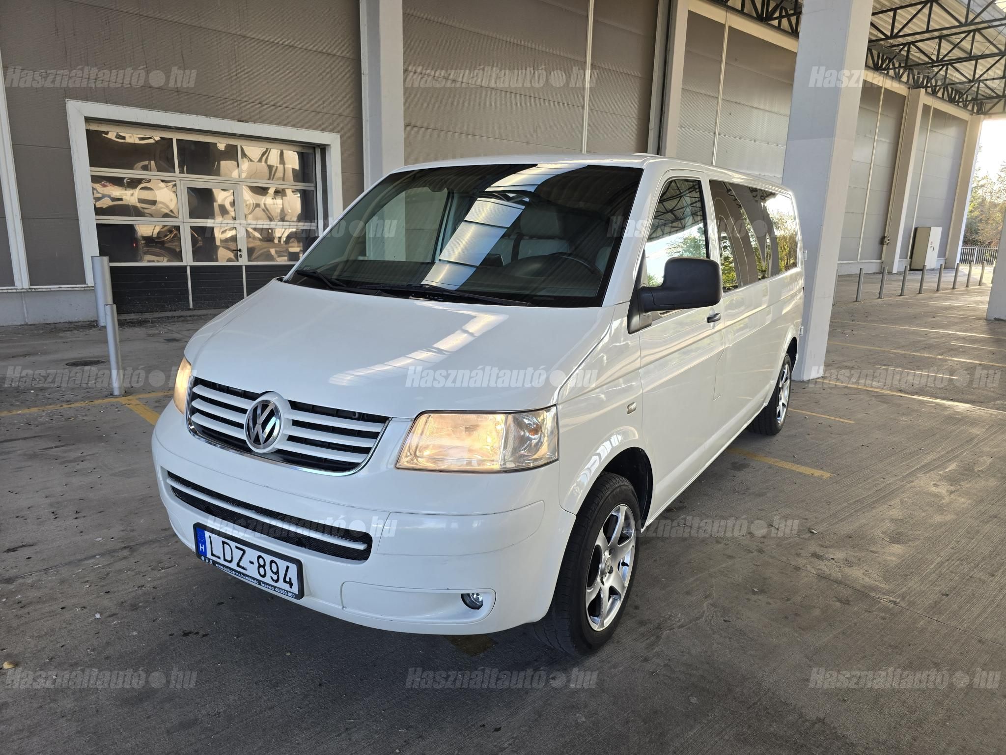 VOLKSWAGEN TRANSPORTER T5 2008 - 1