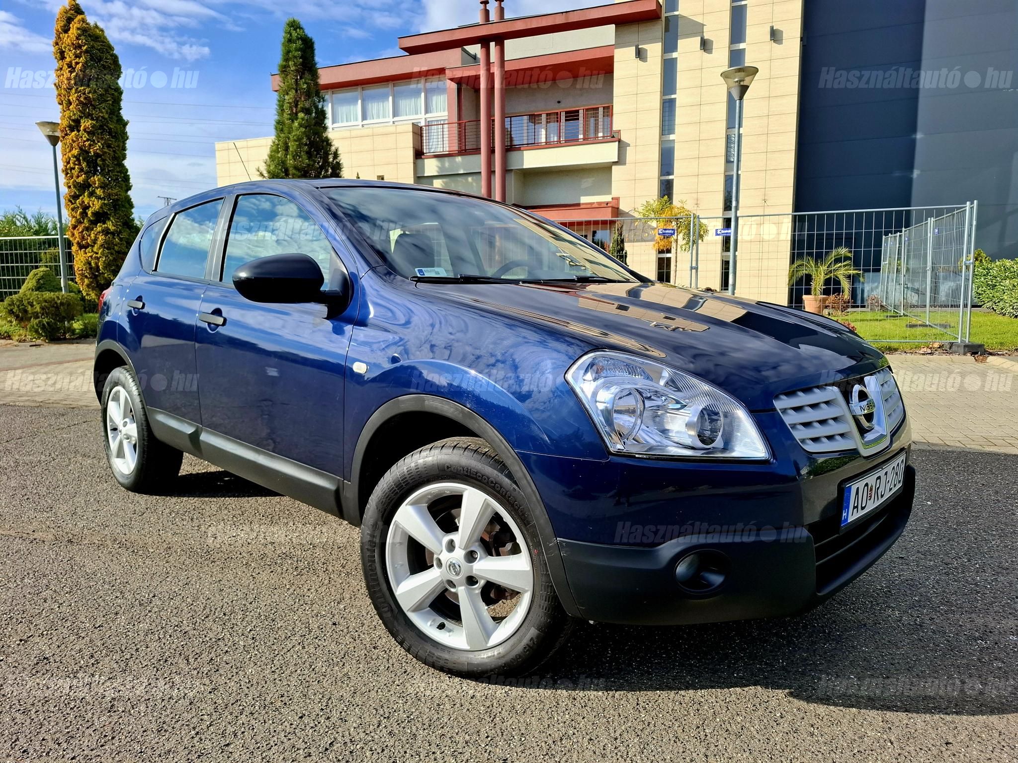 NISSAN QASHQAI 2010 - 1