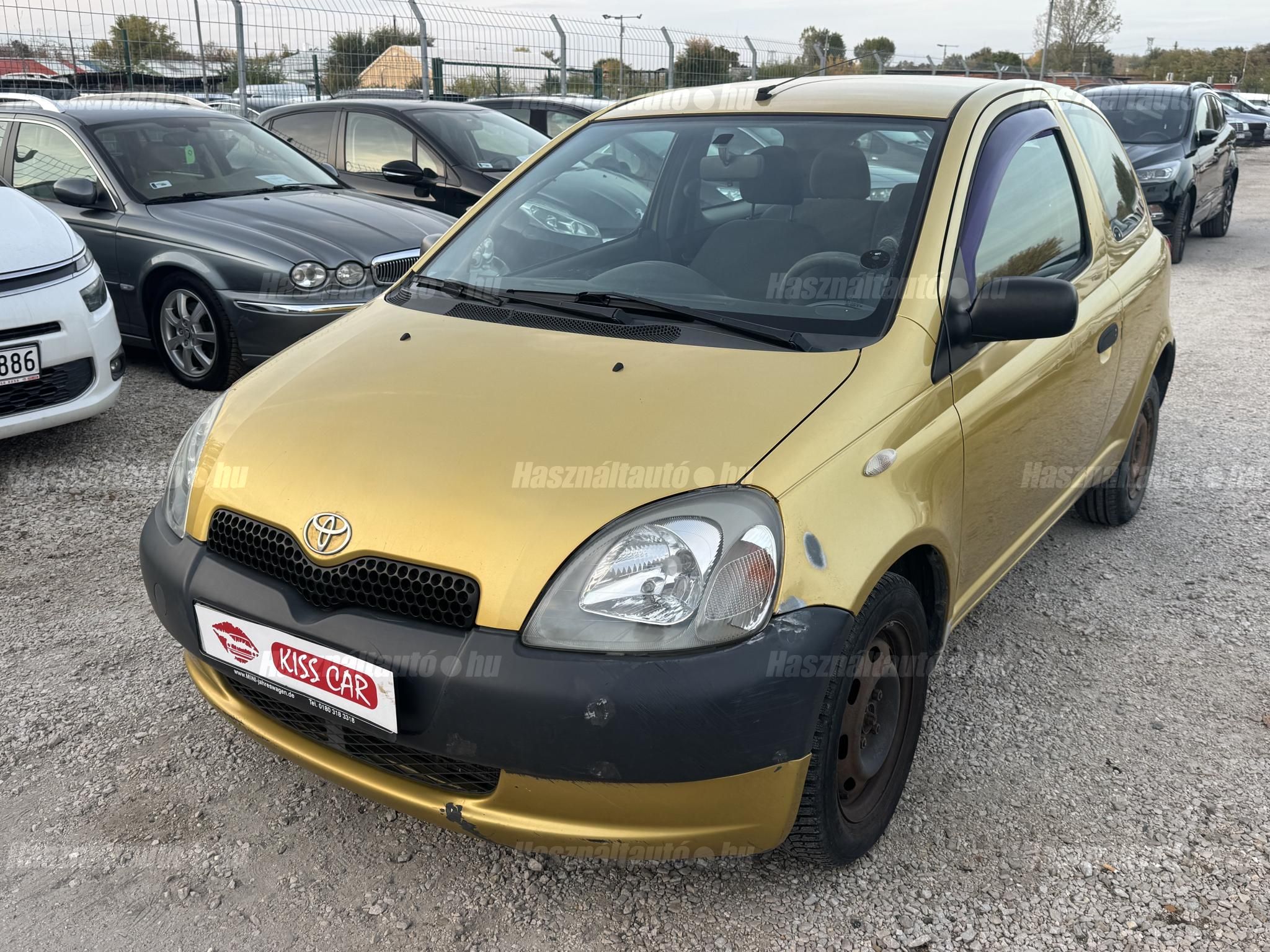 TOYOTA YARIS 2001 - 1