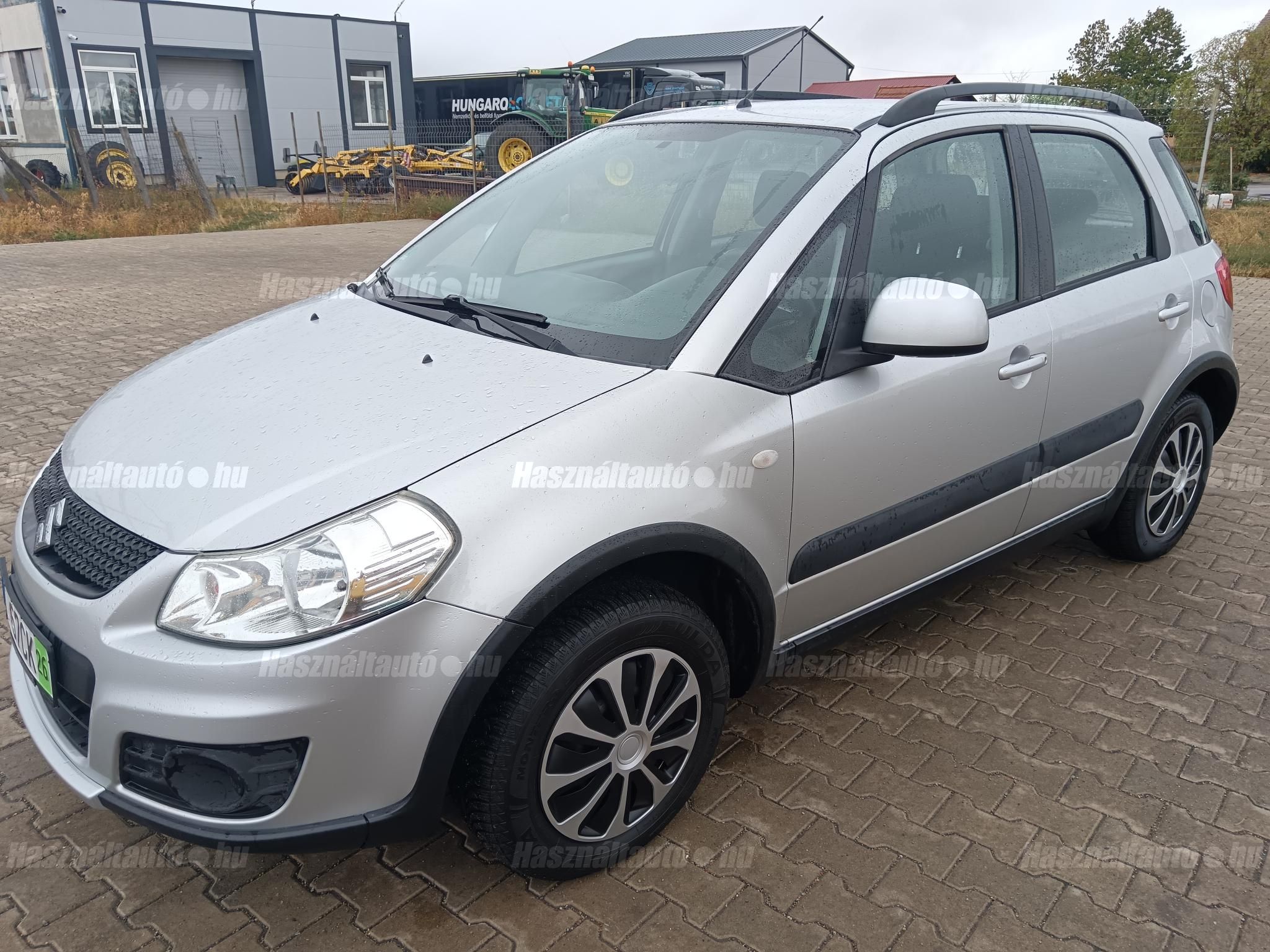 SUZUKI SX4 2010/9 - 1