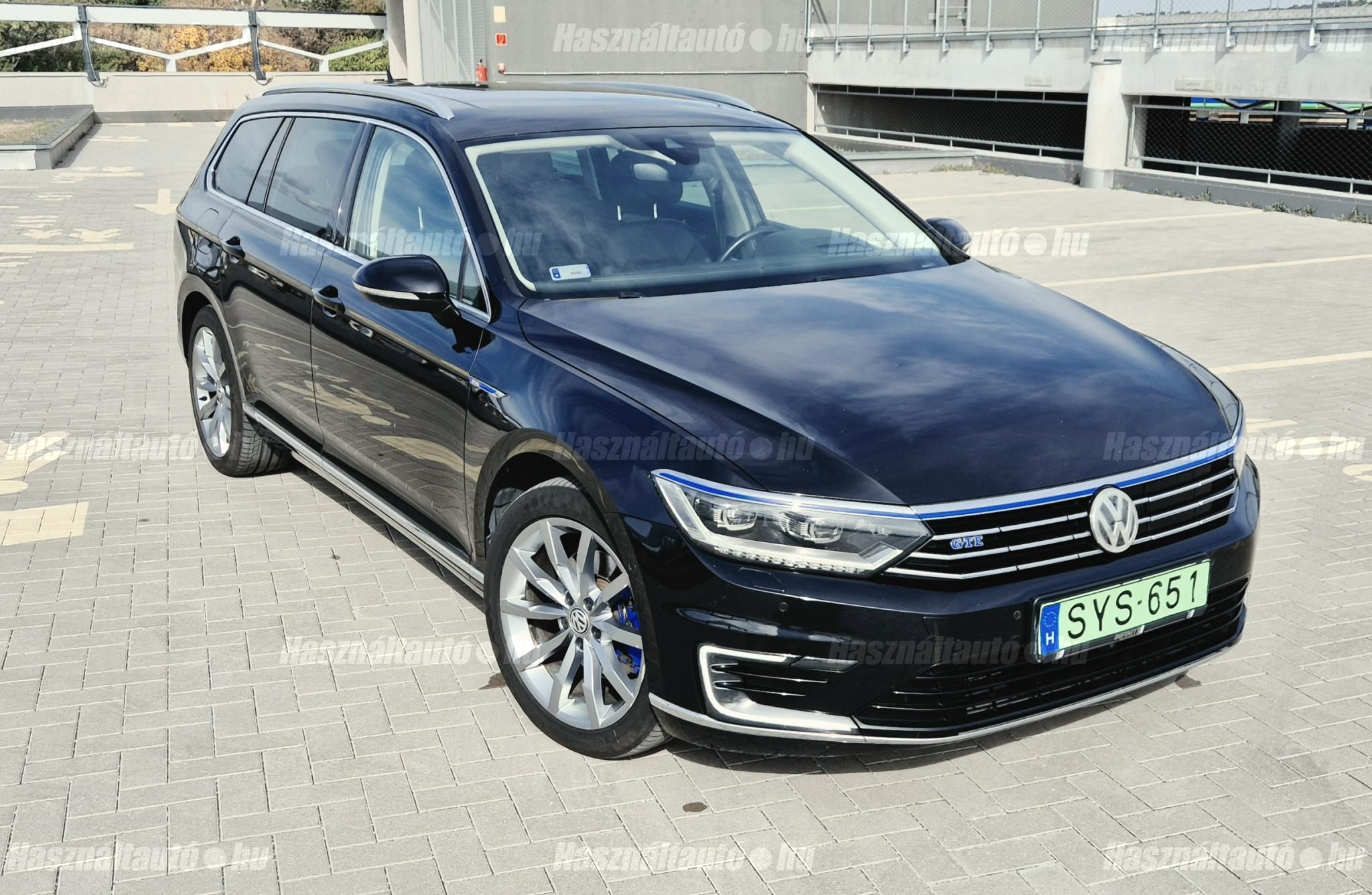 VOLKSWAGEN PASSAT VIII 2015/10 - 1