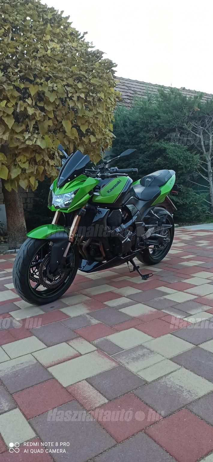 KAWASAKI Z 750 R 2011 - 1