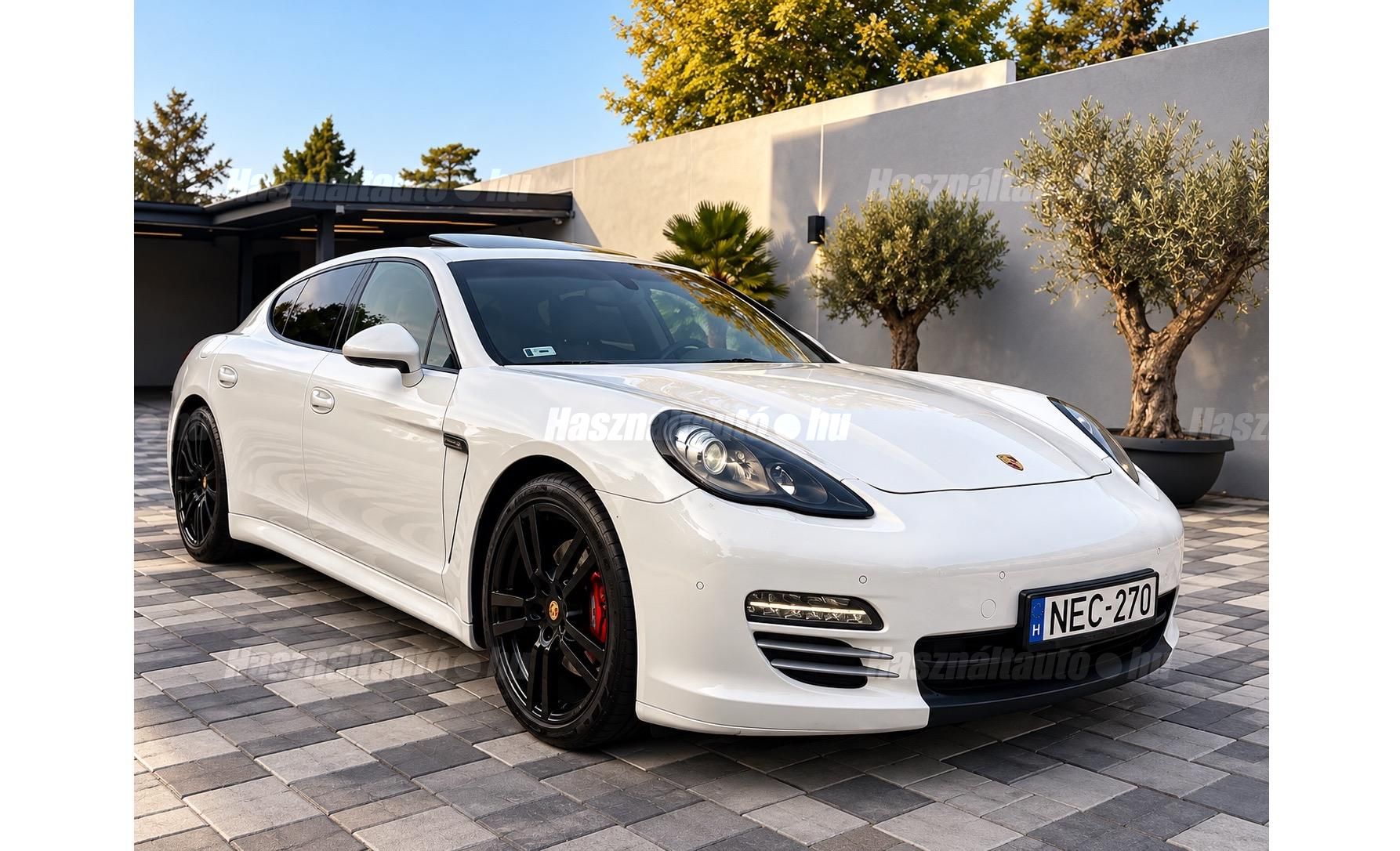 PORSCHE PANAMERA 2011 - 1