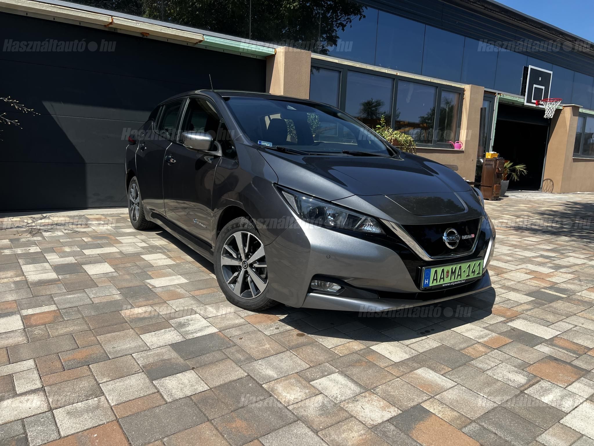 NISSAN LEAF 2019/4 - 1