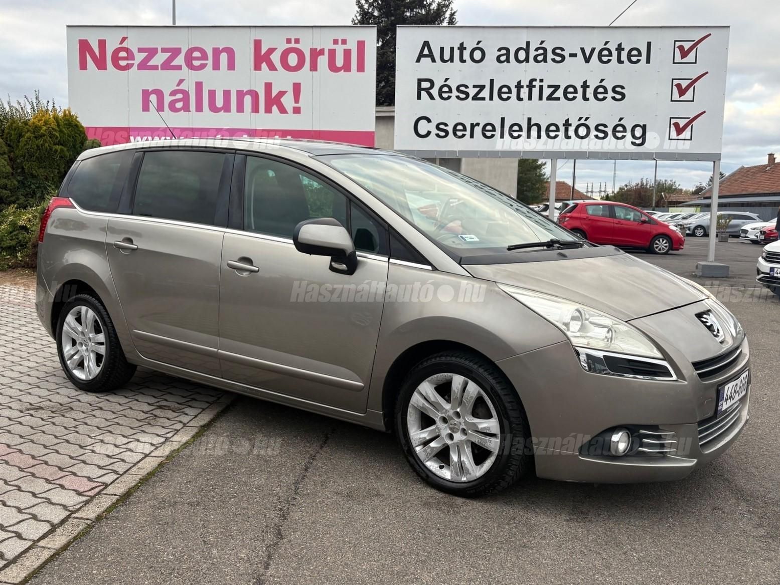 PEUGEOT 5008 2010/7 - 1