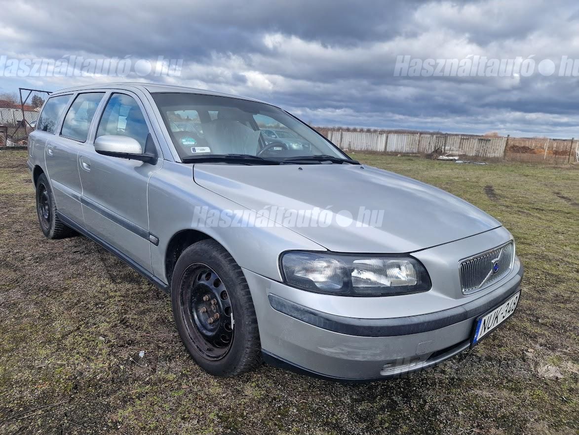 VOLVO V70 2003/7 - 1
