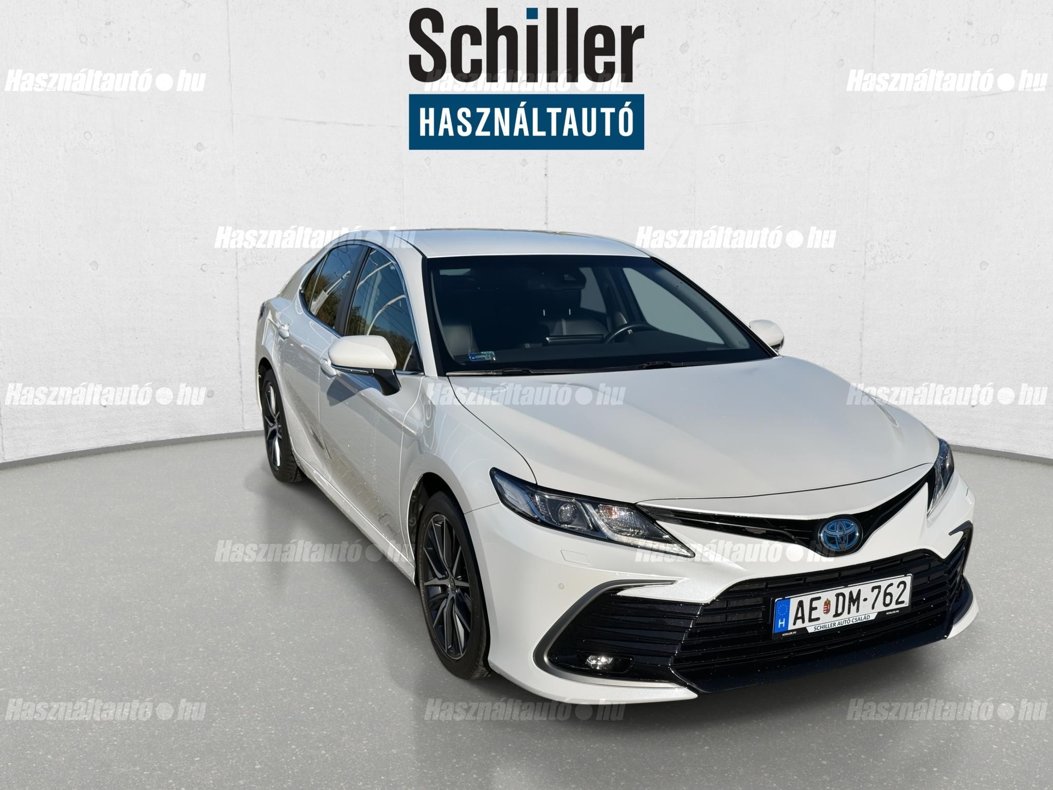 TOYOTA CAMRY 2023/6 - 1