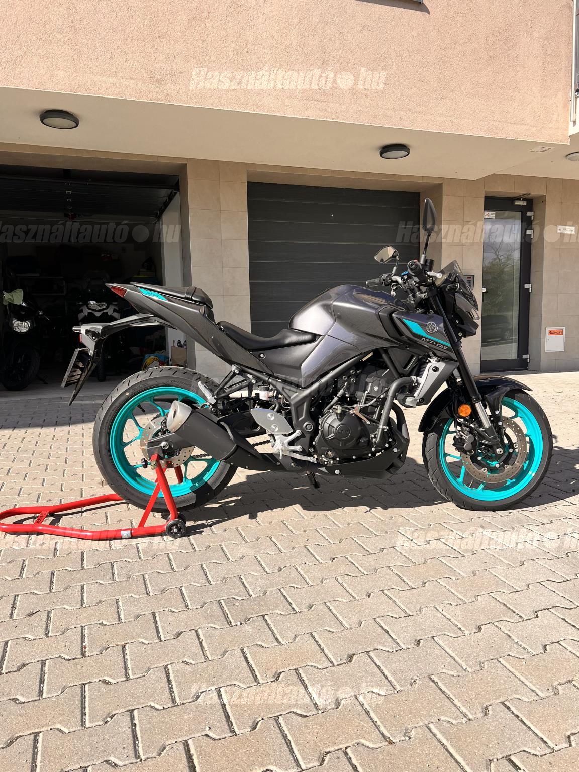 YAMAHA MT-03 2024 - 1