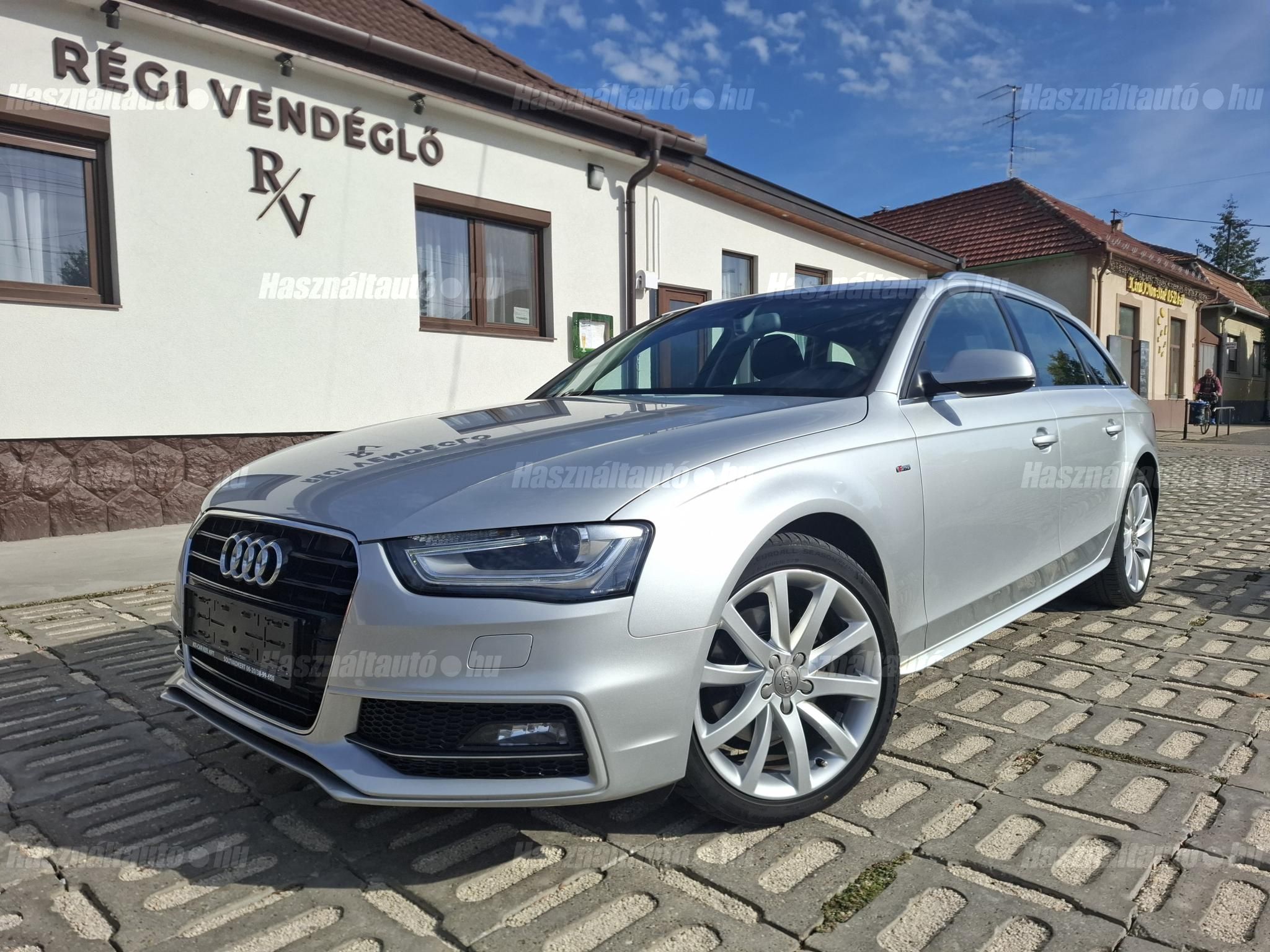 AUDI A4 2014/3 - 1
