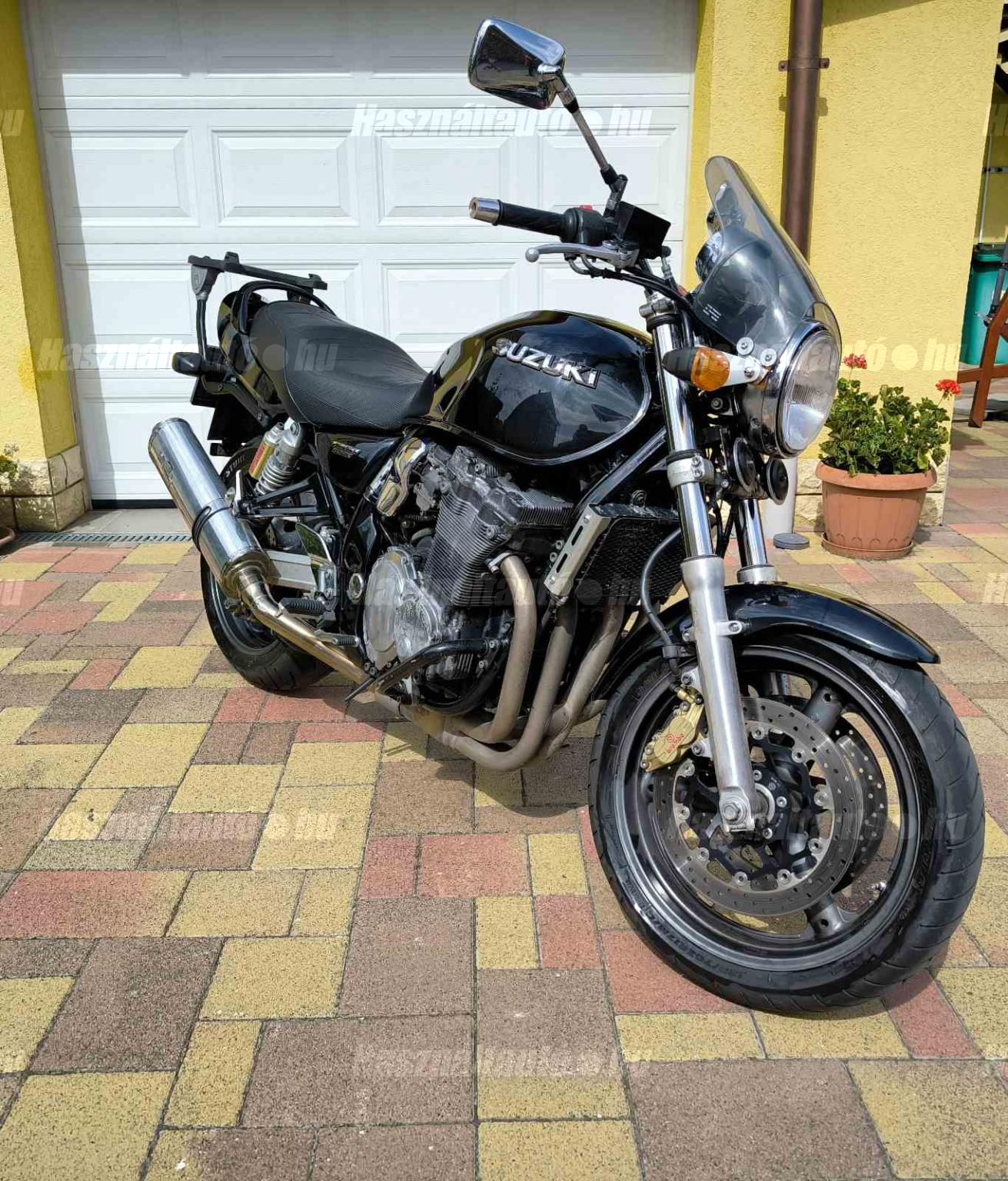 SUZUKI GSX 1200 2002/3 - 1