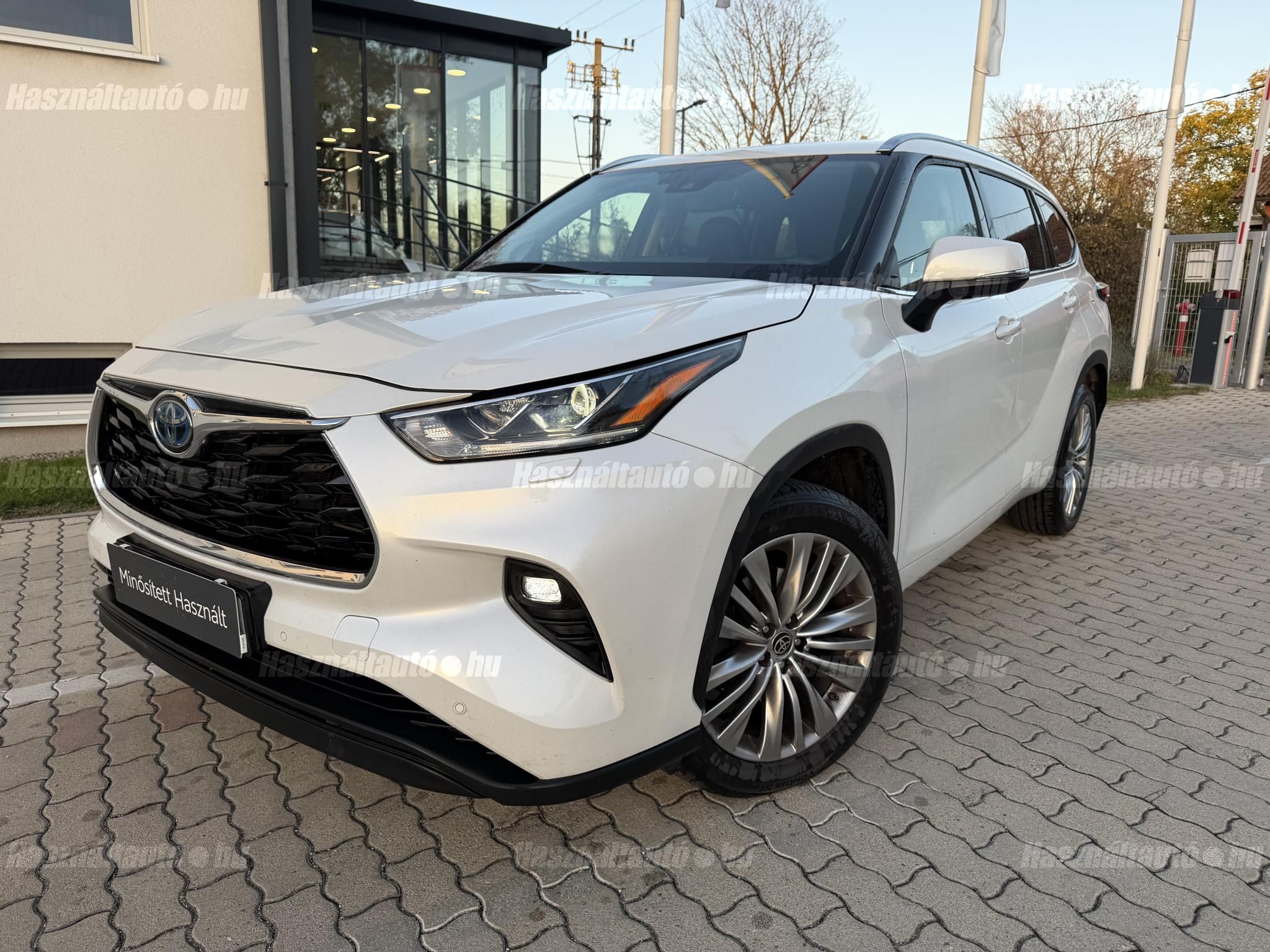 TOYOTA HIGHLANDER 2022/8 - 1