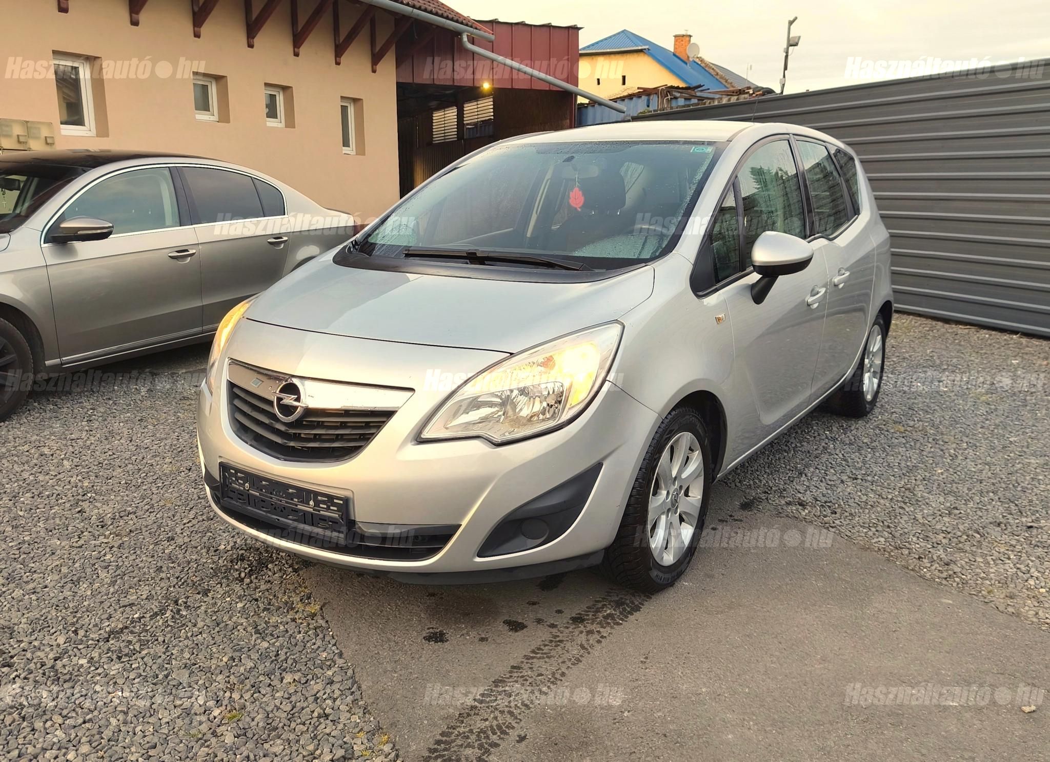 OPEL MERIVA B 2012/2 - 1