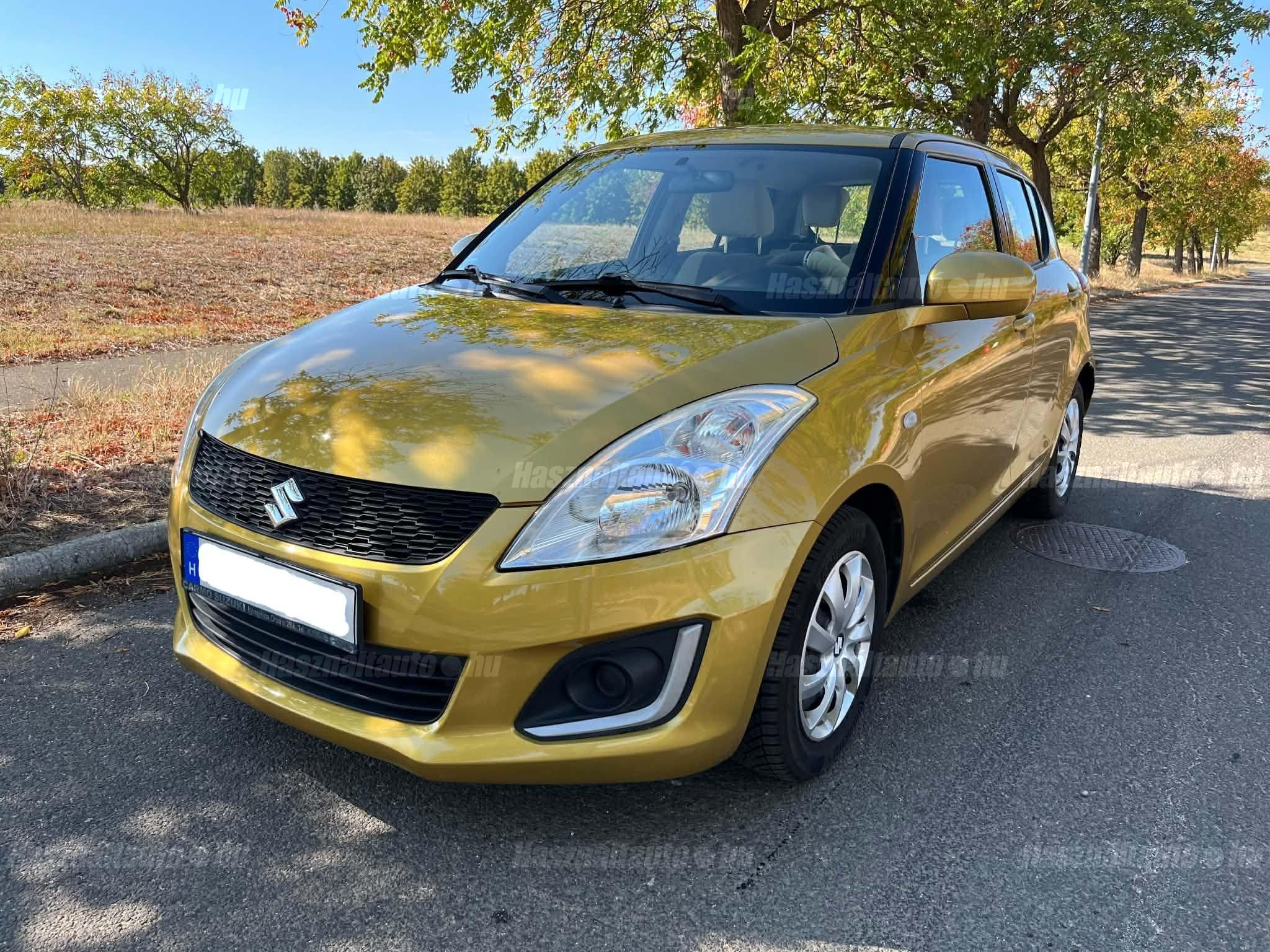 SUZUKI SWIFT 2013/10 - 1