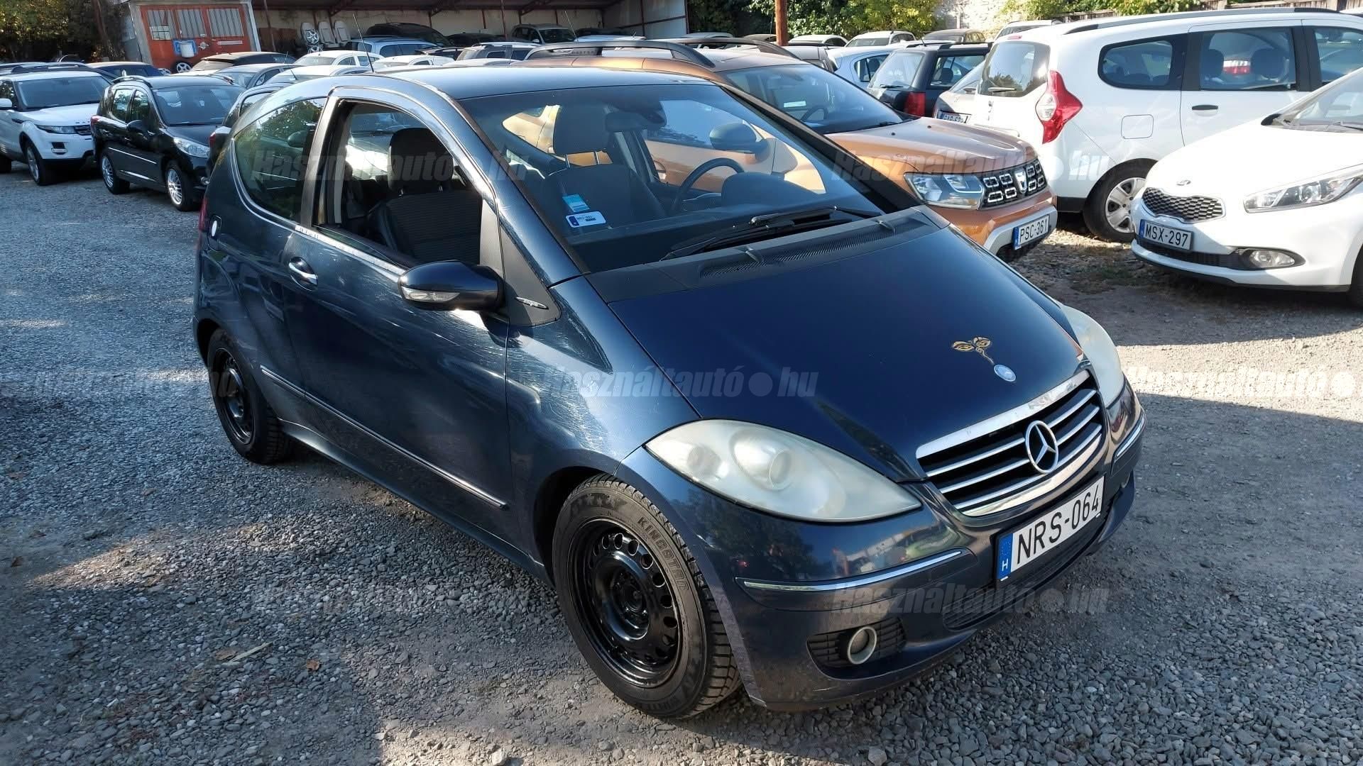 MERCEDES-BENZ A 180 2004/11 - 1