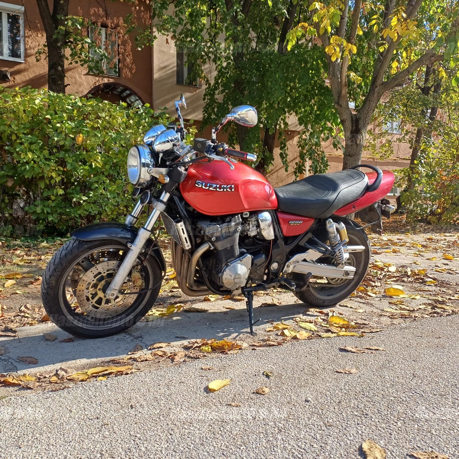 SUZUKI GSX 1200 2000/4 - 1