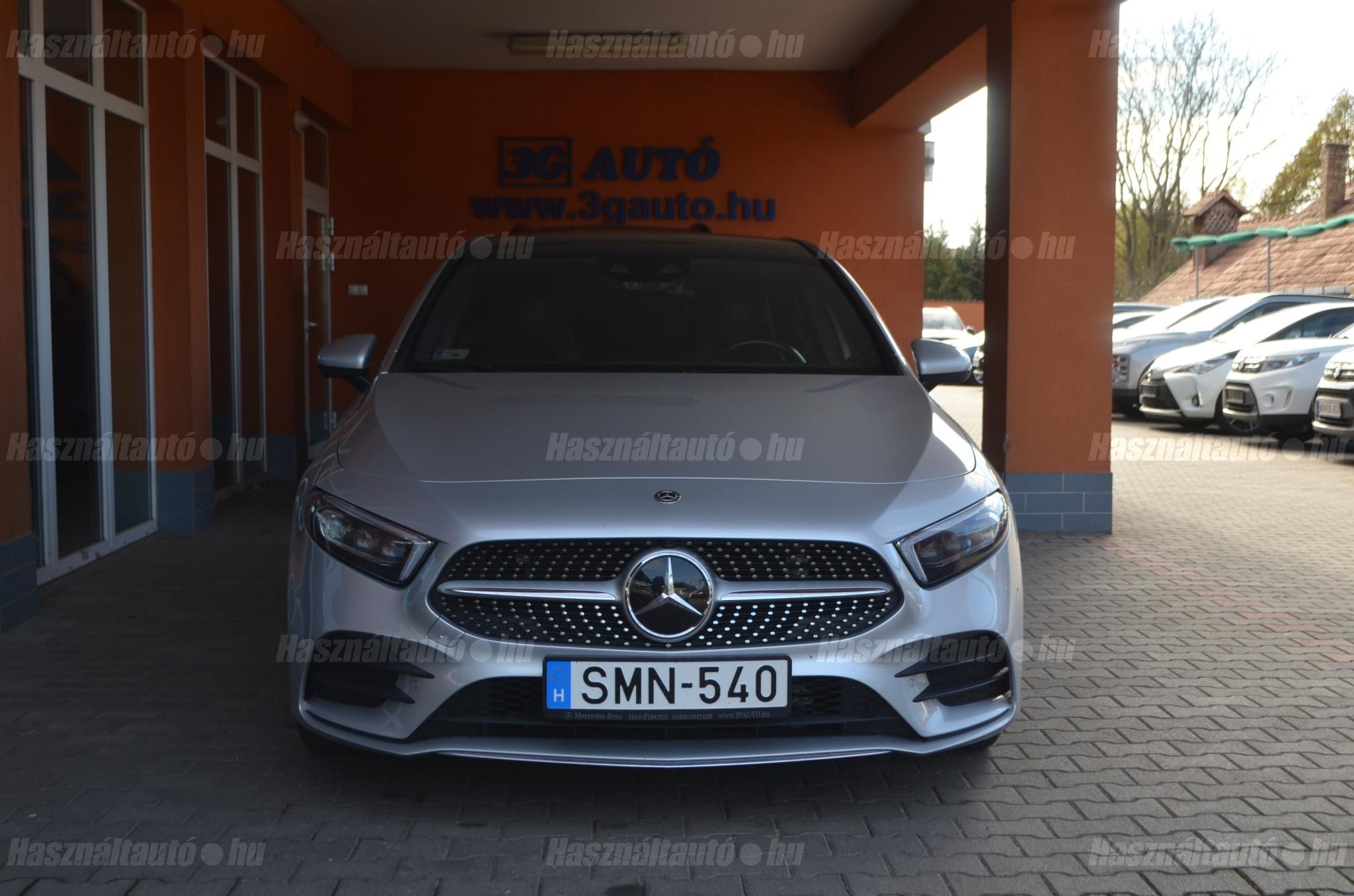 MERCEDES-BENZ A 220 2019/4 - 1