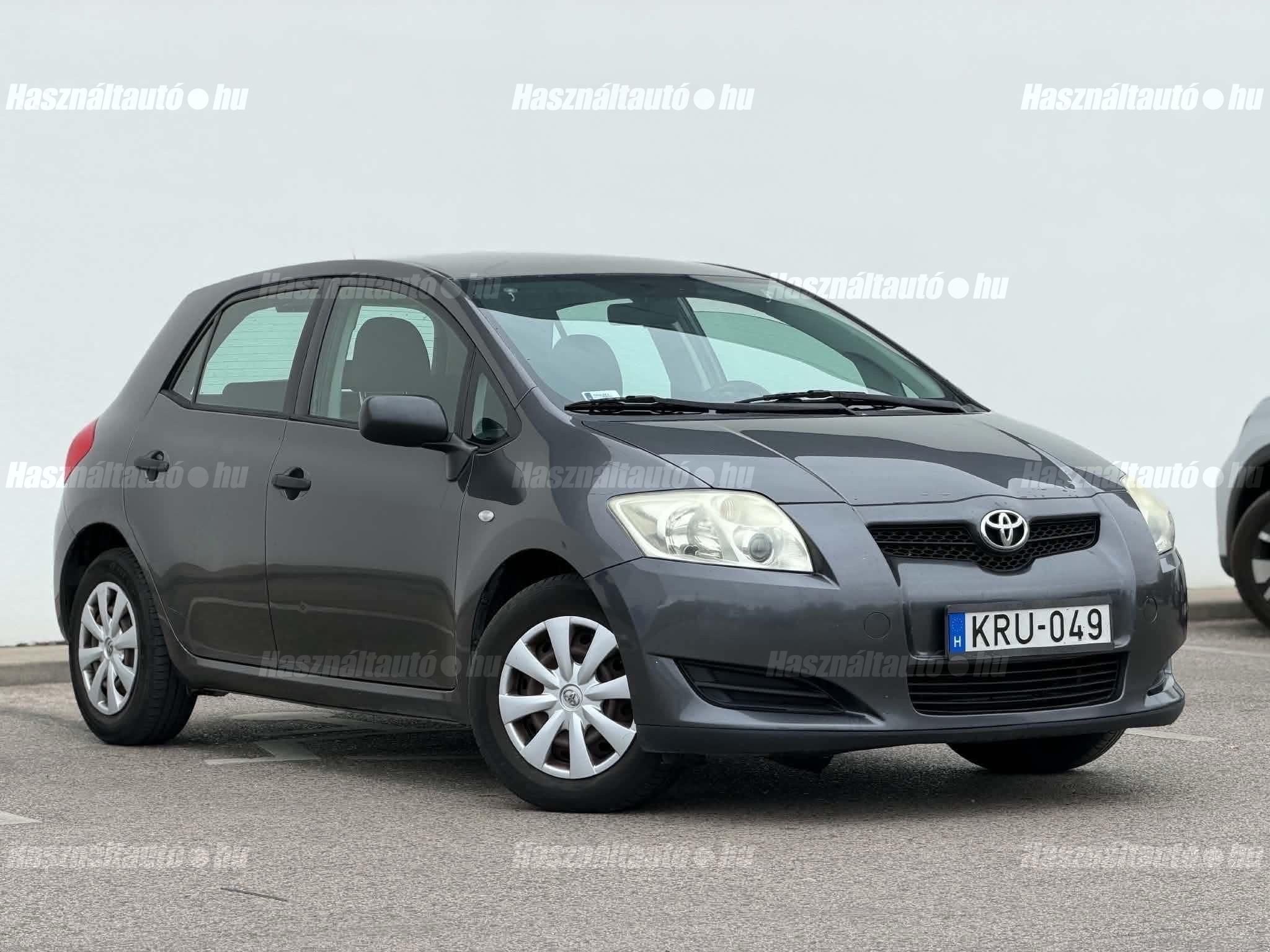 TOYOTA AURIS 2007/10 - 1
