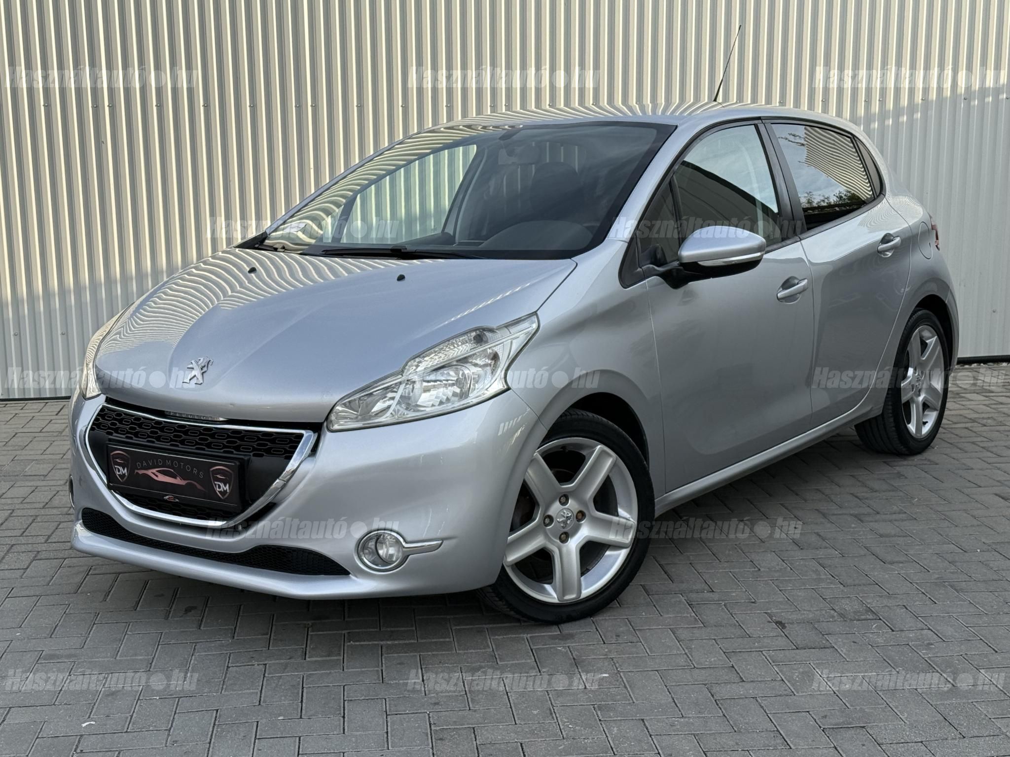 PEUGEOT 208 2013/1 - 1