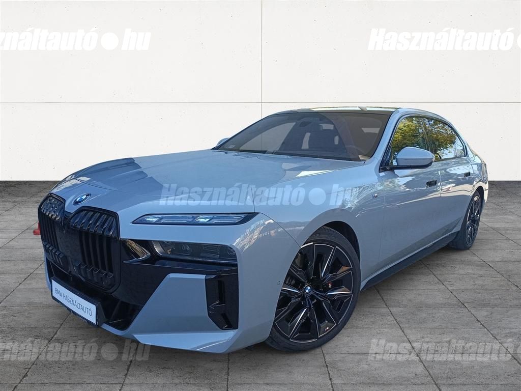 BMW I7 2023/4 - 1