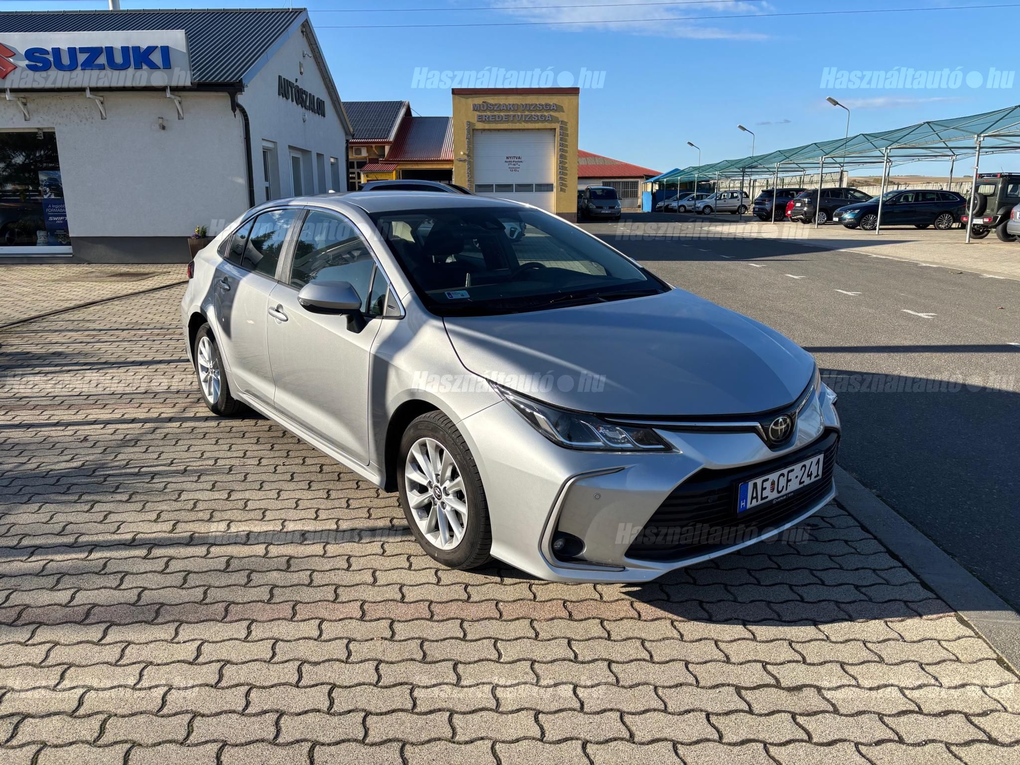 TOYOTA COROLLA 2023/6 - 1
